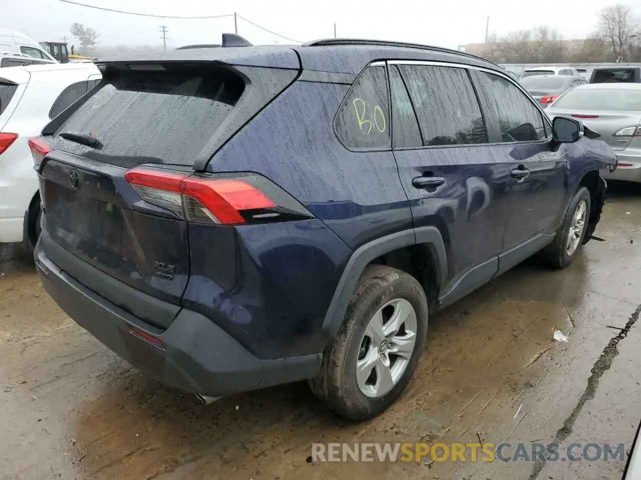 3 Photograph of a damaged car 2T3P1RFV2LC089056 TOYOTA RAV4 2020