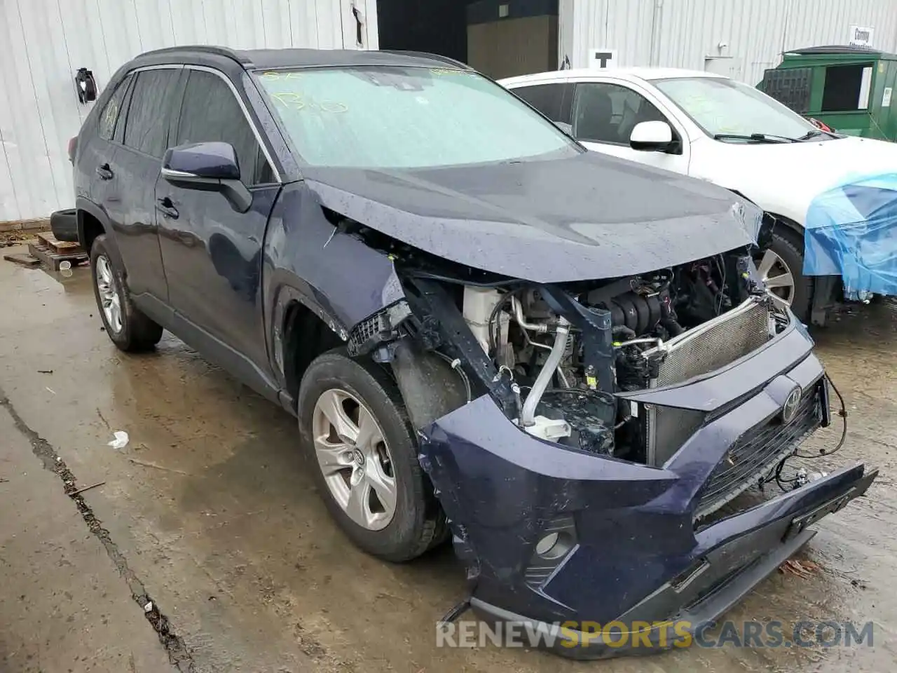 4 Photograph of a damaged car 2T3P1RFV2LC089056 TOYOTA RAV4 2020