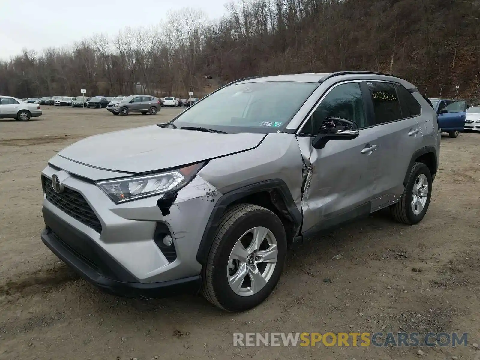 2 Photograph of a damaged car 2T3P1RFV2LC091406 TOYOTA RAV4 2020