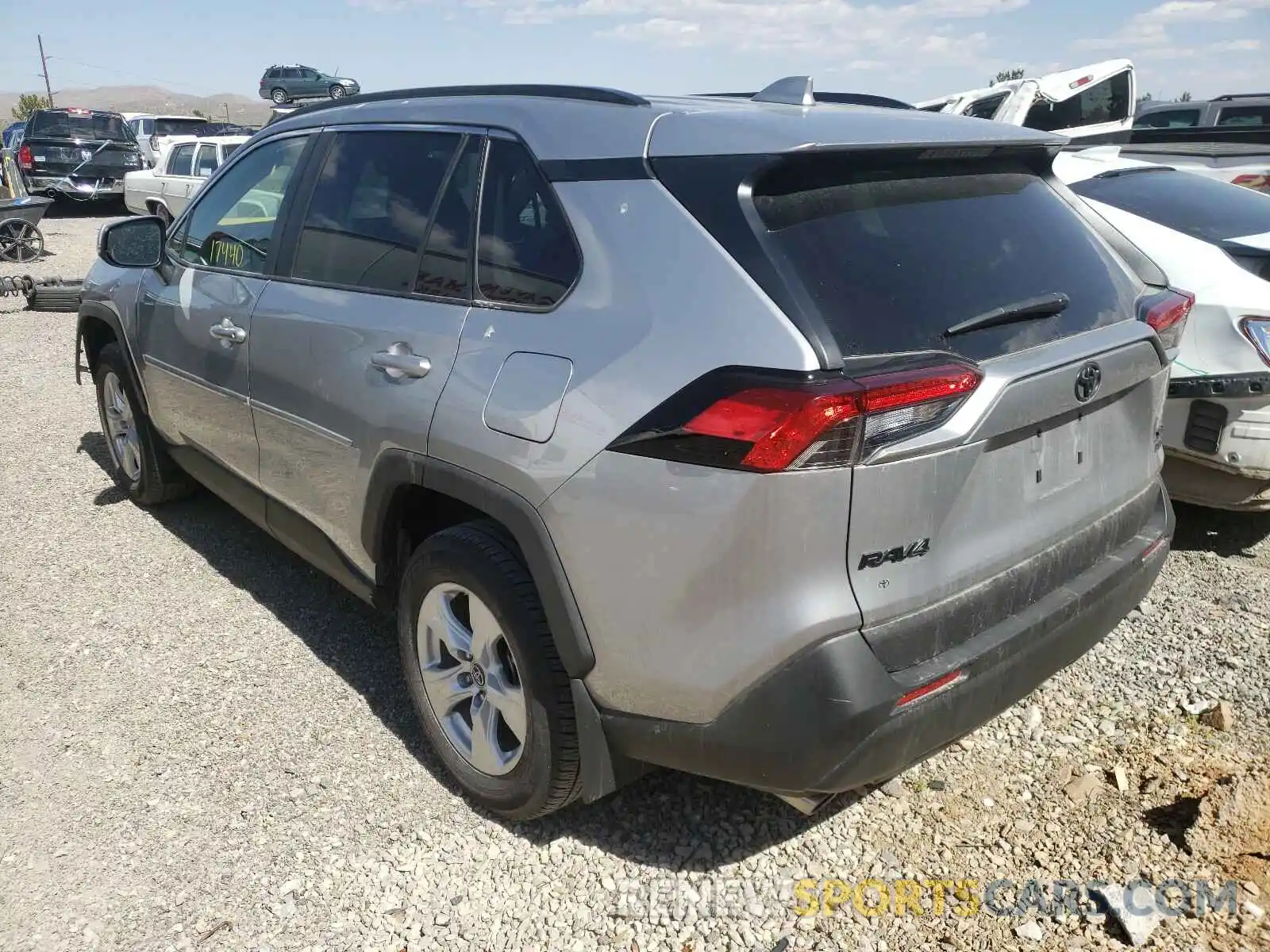 3 Photograph of a damaged car 2T3P1RFV2LC117017 TOYOTA RAV4 2020