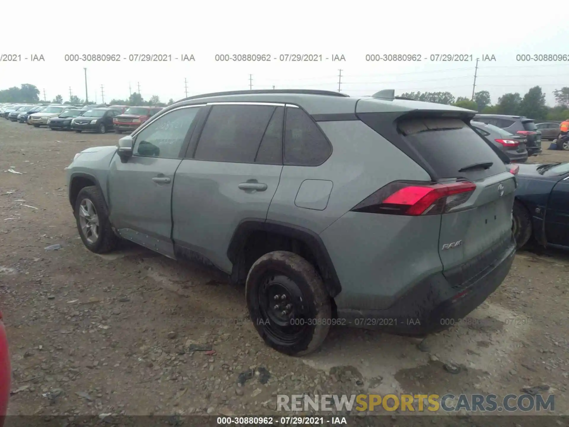 3 Photograph of a damaged car 2T3P1RFV2LC117468 TOYOTA RAV4 2020