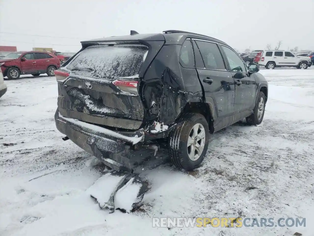 10 Photograph of a damaged car 2T3P1RFV2LC121486 TOYOTA RAV4 2020