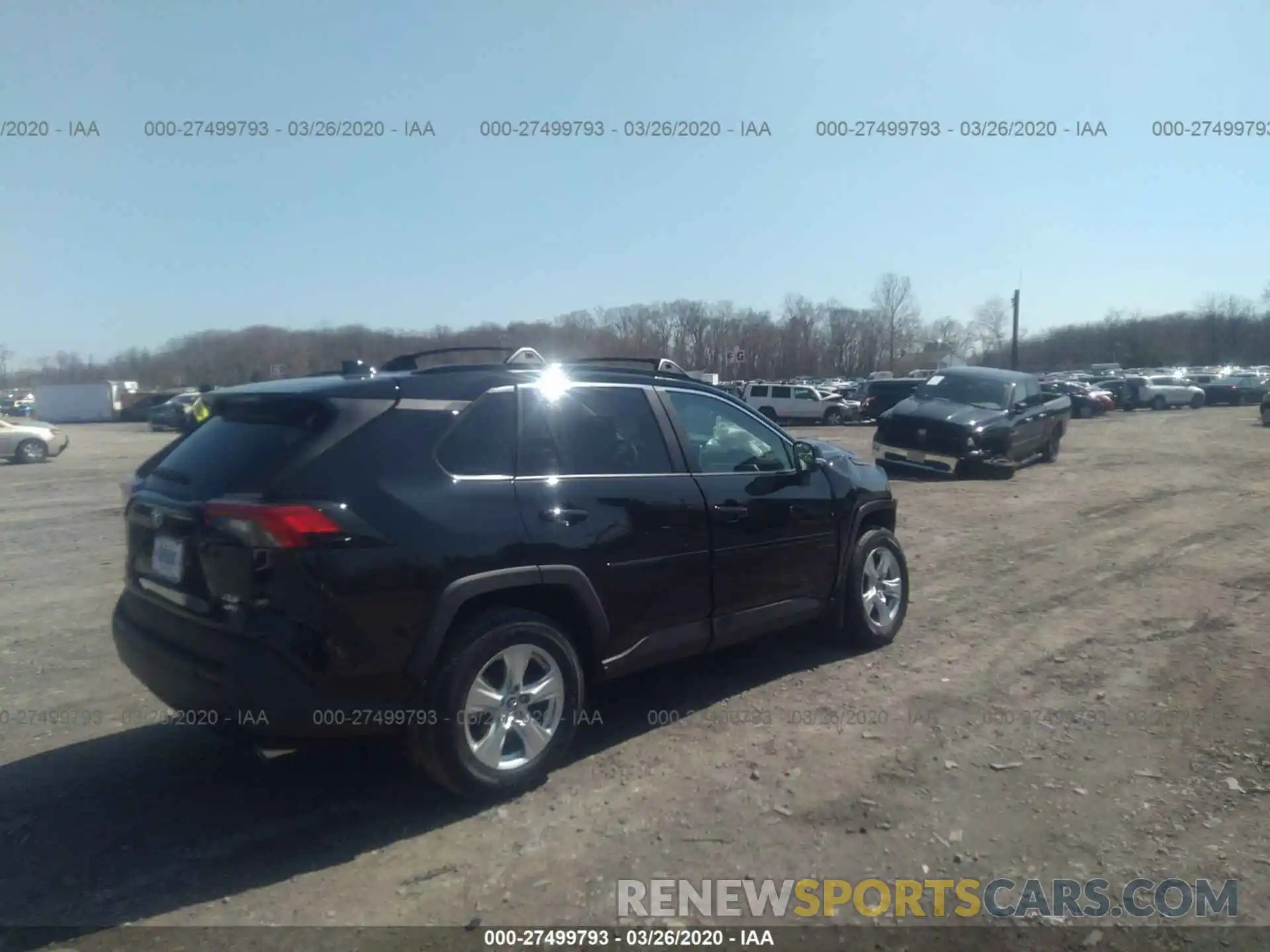 4 Photograph of a damaged car 2T3P1RFV2LW108185 TOYOTA RAV4 2020