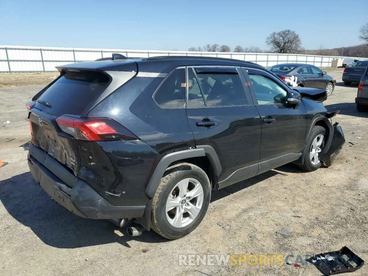3 Photograph of a damaged car 2T3P1RFV2LW111281 TOYOTA RAV4 2020