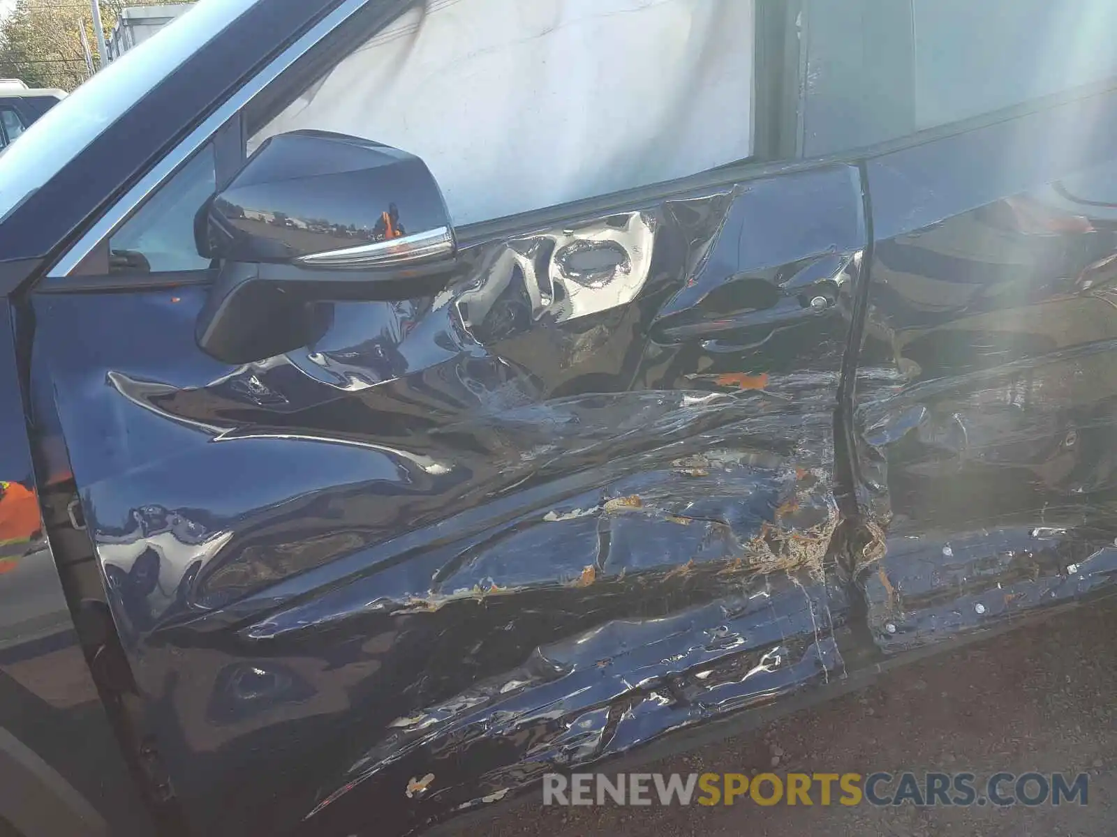 10 Photograph of a damaged car 2T3P1RFV2LW112091 TOYOTA RAV4 2020