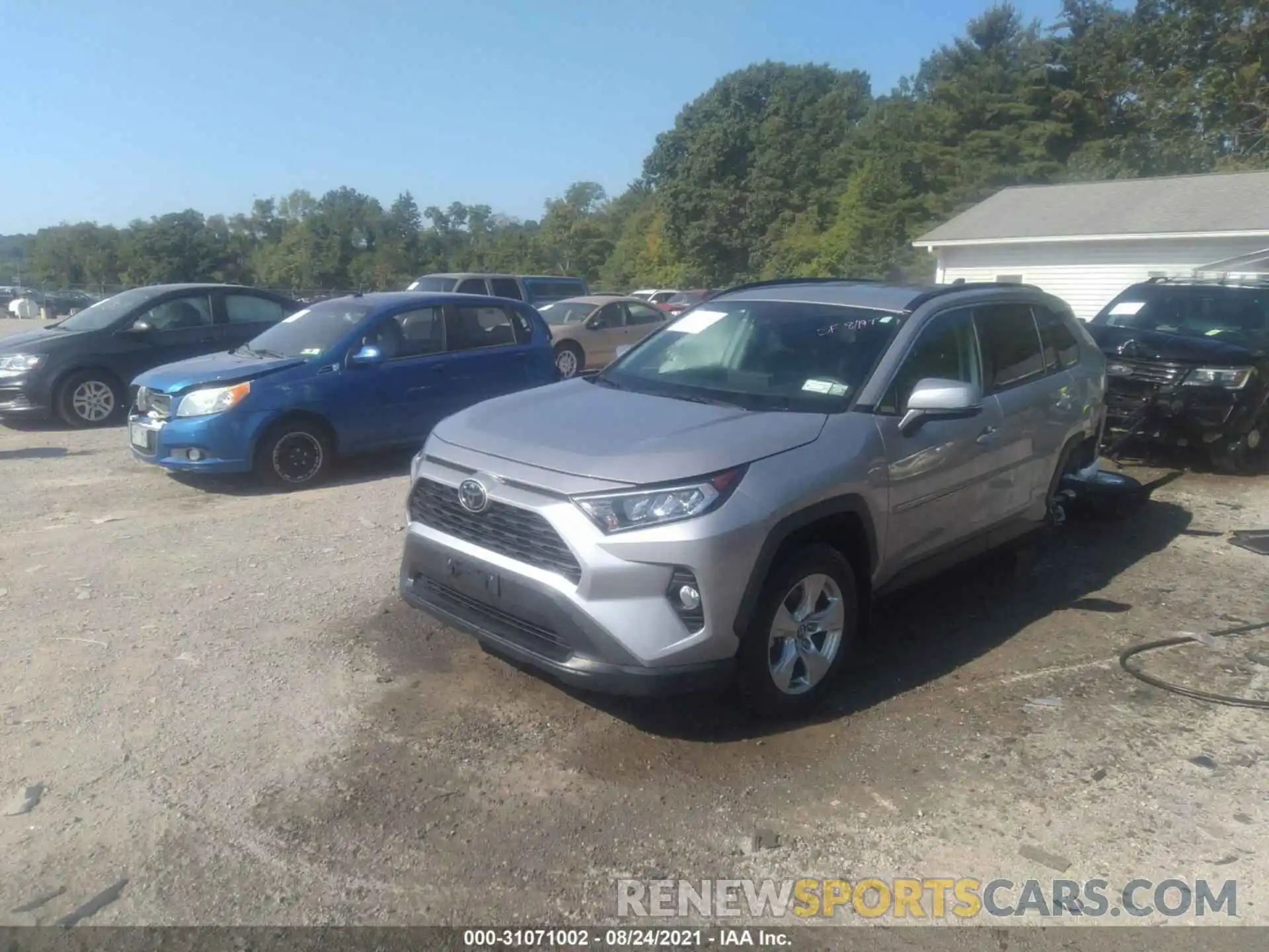 2 Photograph of a damaged car 2T3P1RFV2LW117534 TOYOTA RAV4 2020