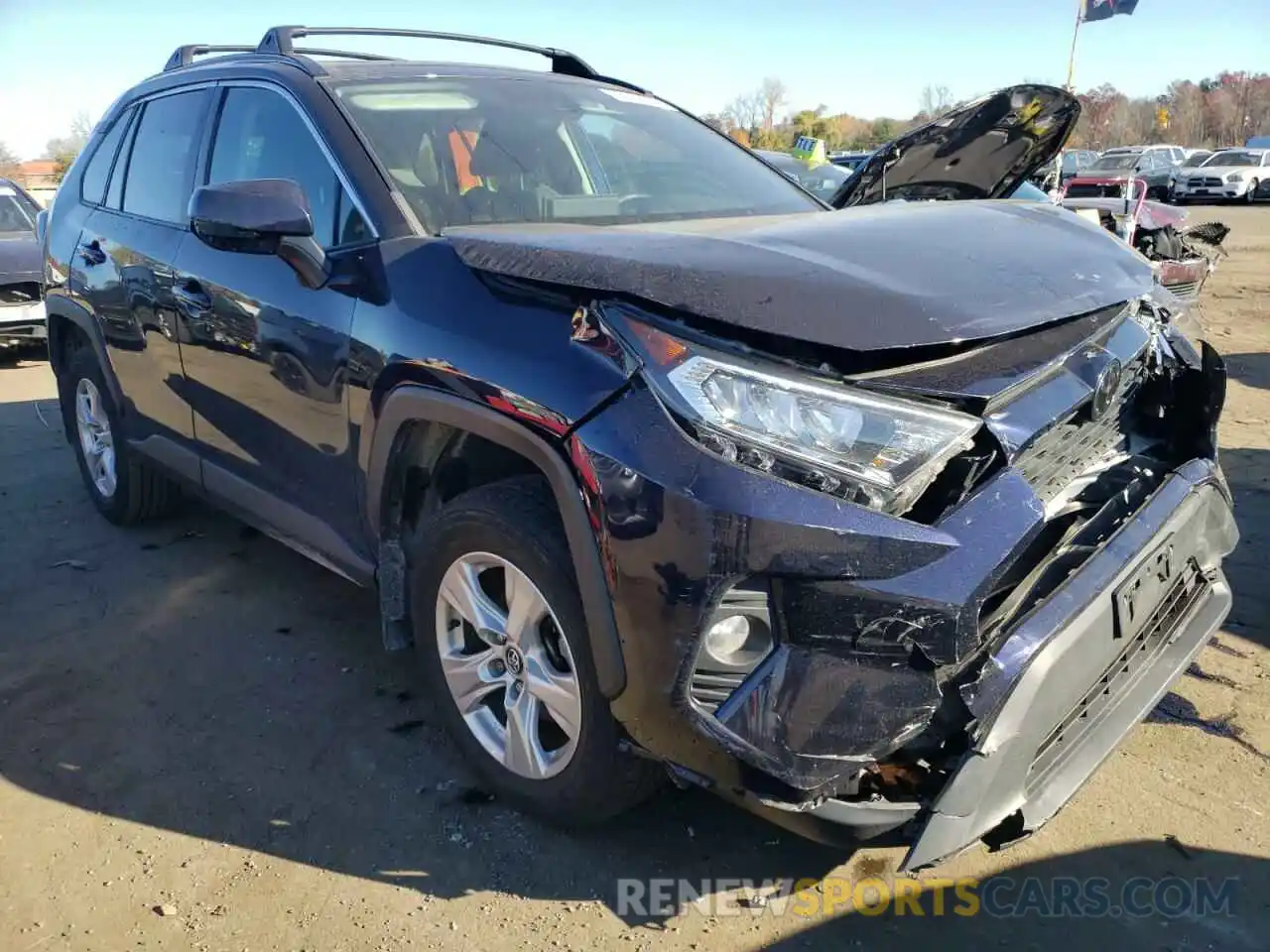 1 Photograph of a damaged car 2T3P1RFV2LW121874 TOYOTA RAV4 2020