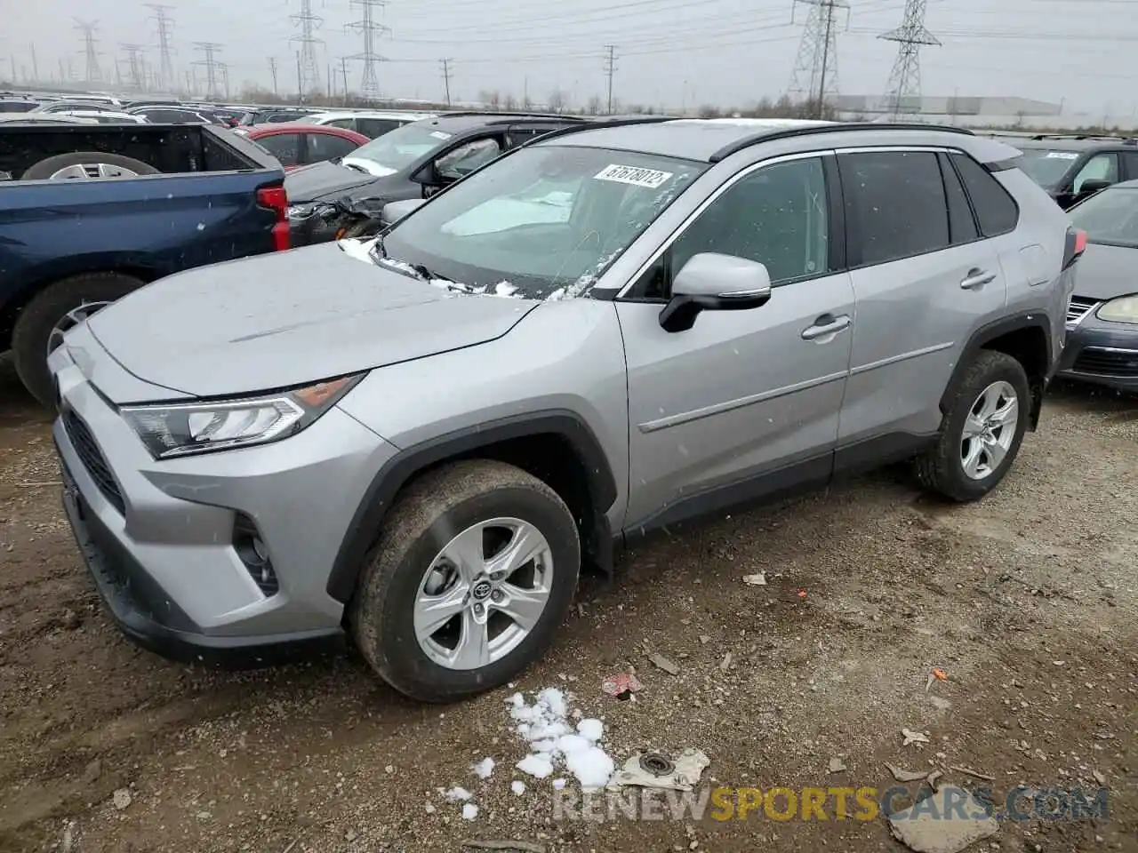 1 Photograph of a damaged car 2T3P1RFV2LW123740 TOYOTA RAV4 2020