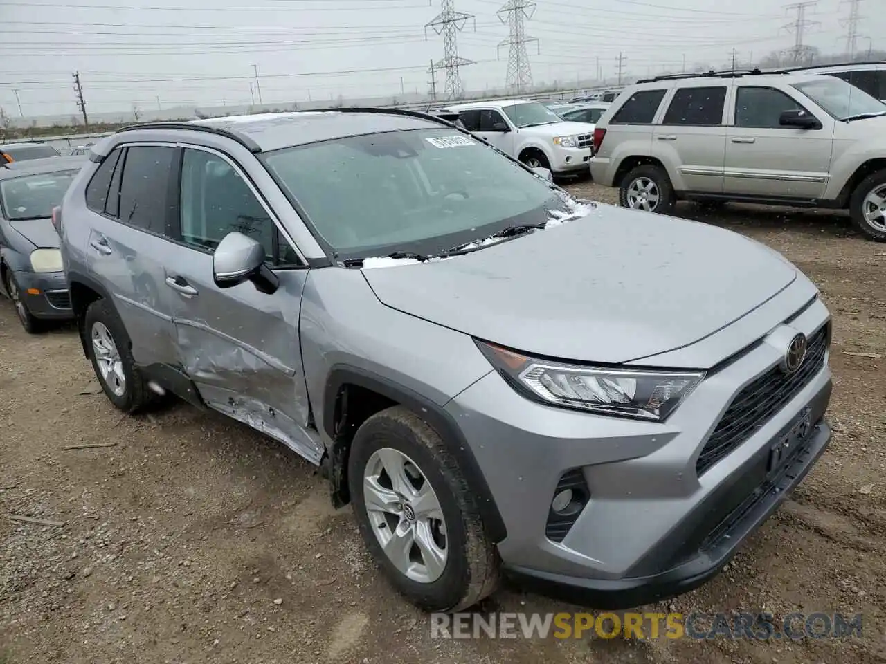 4 Photograph of a damaged car 2T3P1RFV2LW123740 TOYOTA RAV4 2020