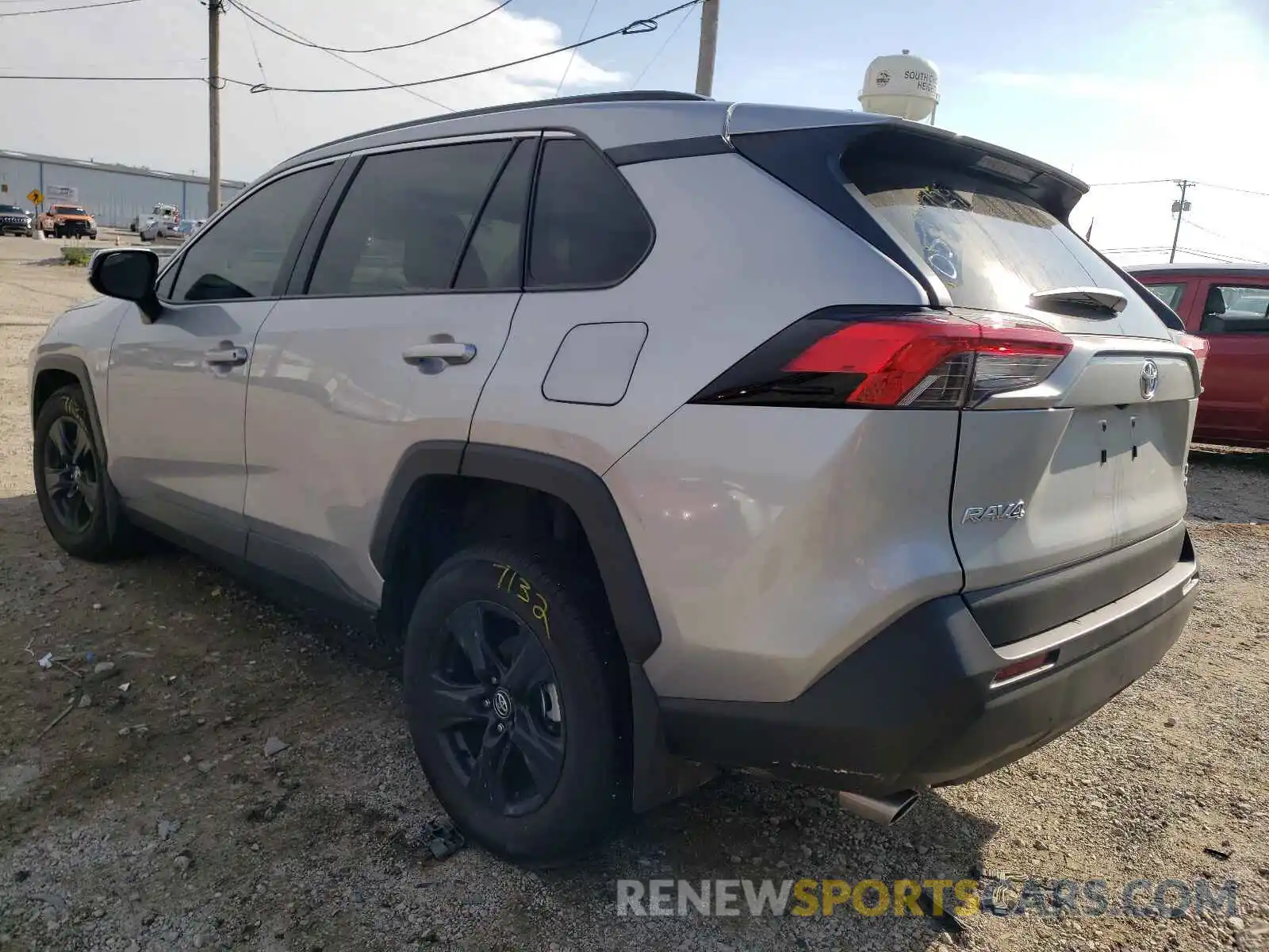 3 Photograph of a damaged car 2T3P1RFV2LW130882 TOYOTA RAV4 2020