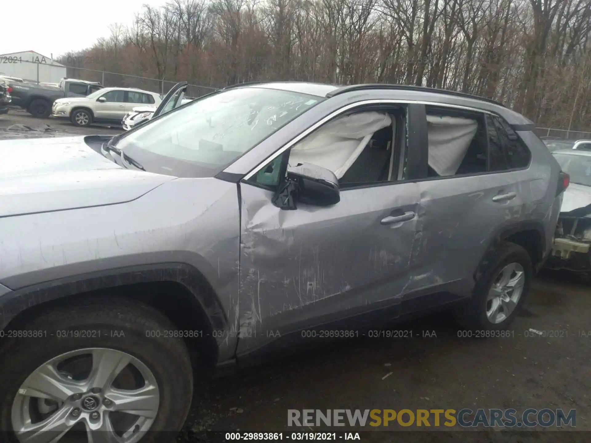 6 Photograph of a damaged car 2T3P1RFV2LW131529 TOYOTA RAV4 2020