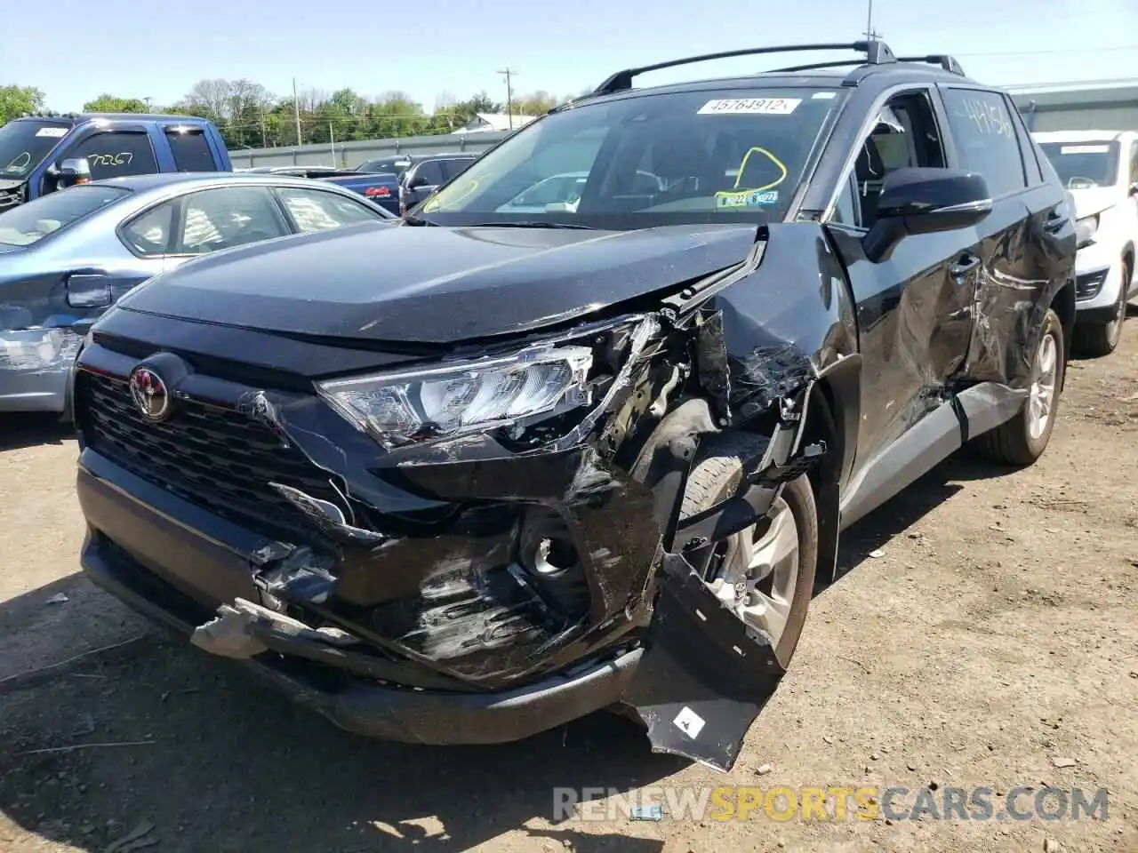 2 Photograph of a damaged car 2T3P1RFV2LW133670 TOYOTA RAV4 2020