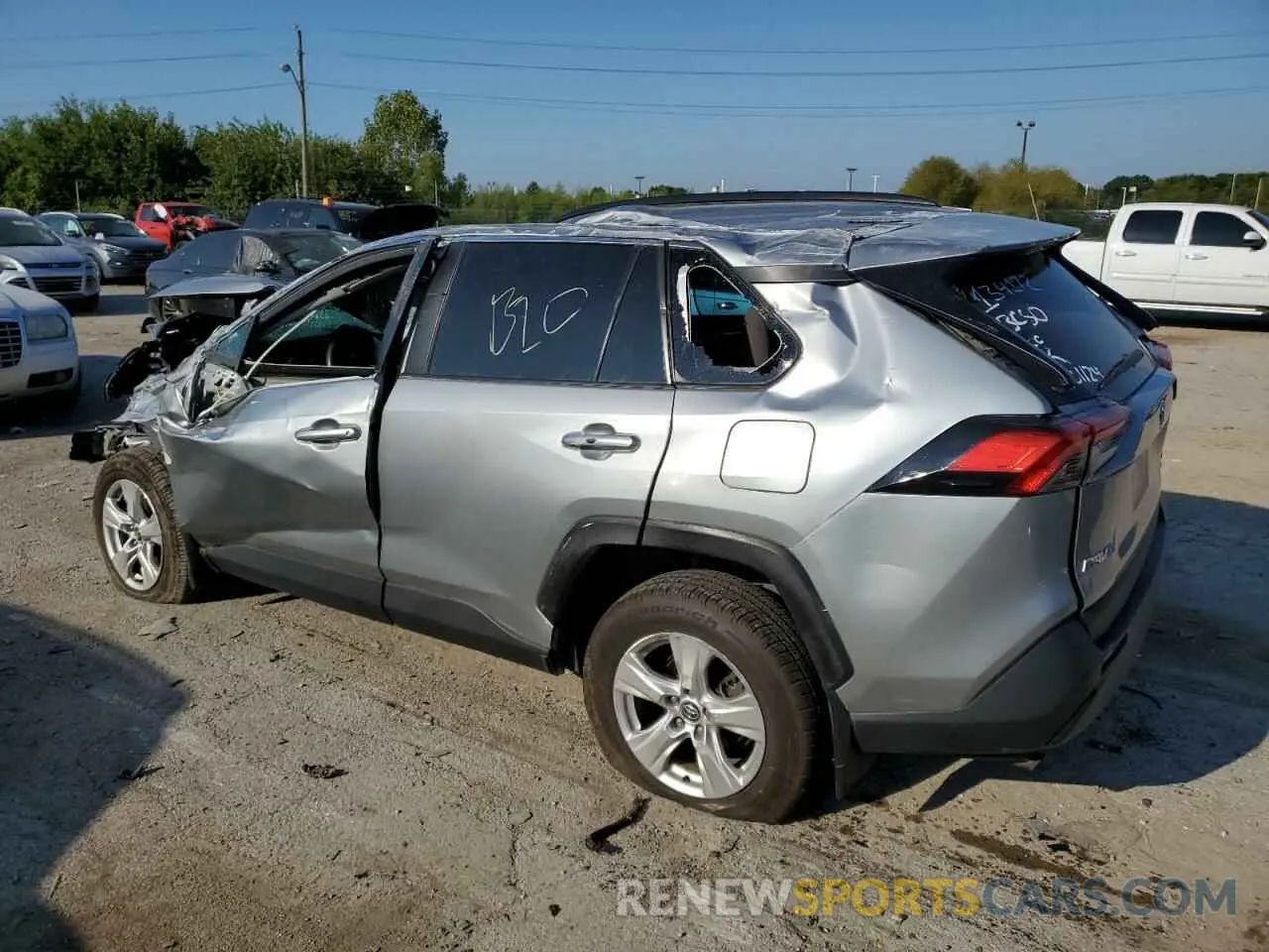 2 Photograph of a damaged car 2T3P1RFV2LW134172 TOYOTA RAV4 2020