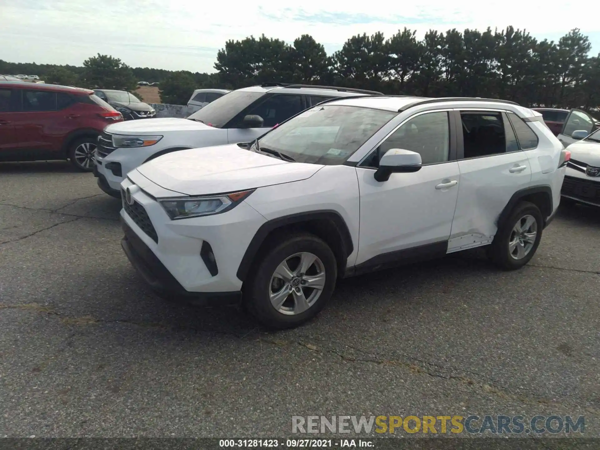 2 Photograph of a damaged car 2T3P1RFV3LC065171 TOYOTA RAV4 2020