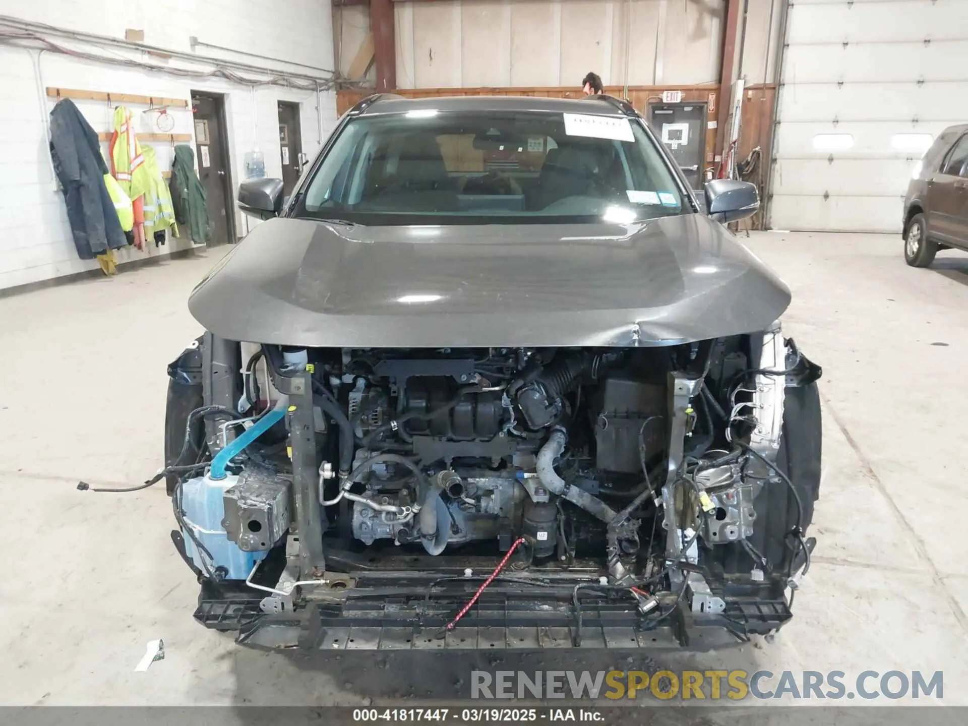13 Photograph of a damaged car 2T3P1RFV3LC065719 TOYOTA RAV4 2020