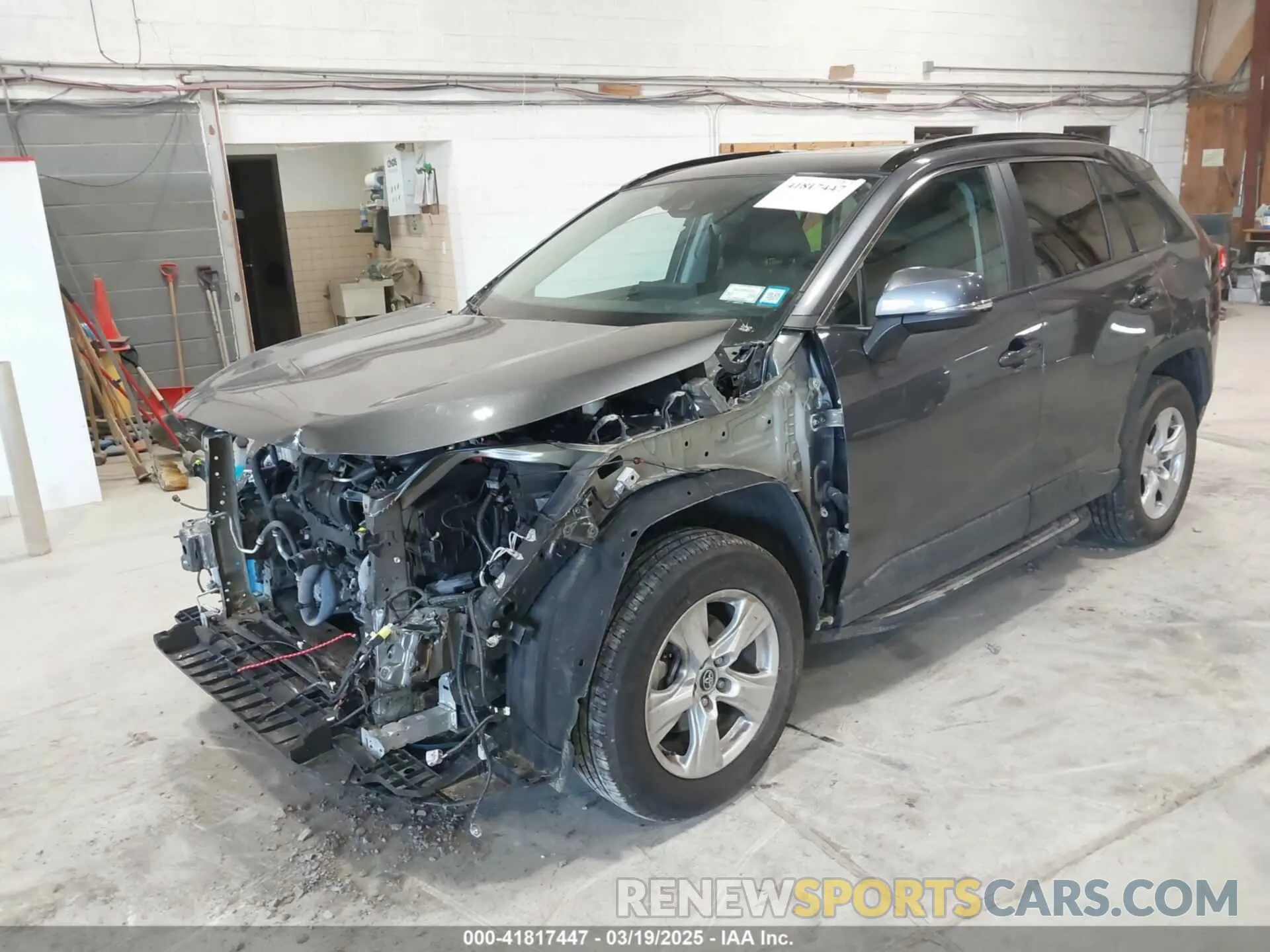2 Photograph of a damaged car 2T3P1RFV3LC065719 TOYOTA RAV4 2020