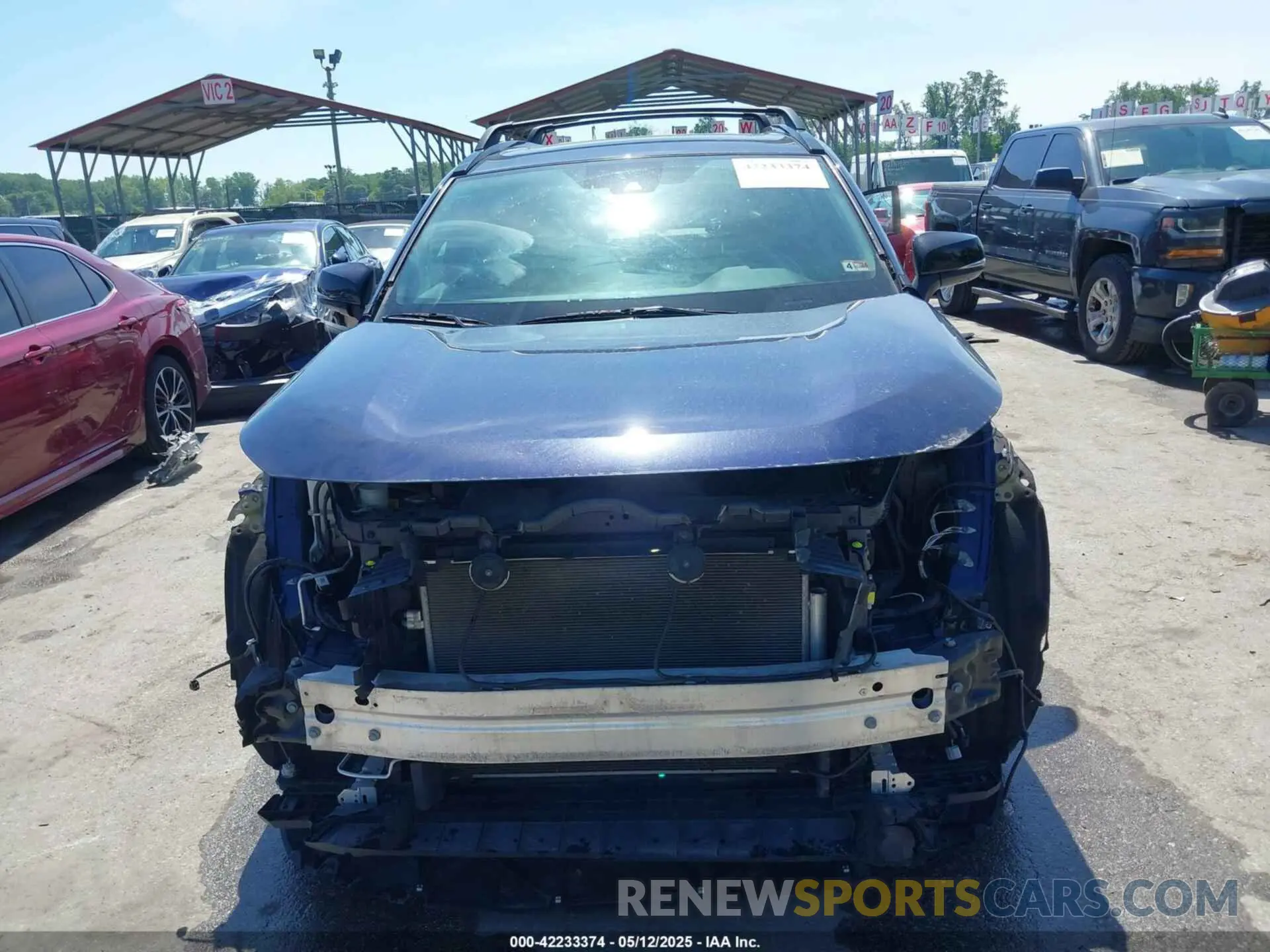 13 Photograph of a damaged car 2T3P1RFV3LC067275 TOYOTA RAV4 2020