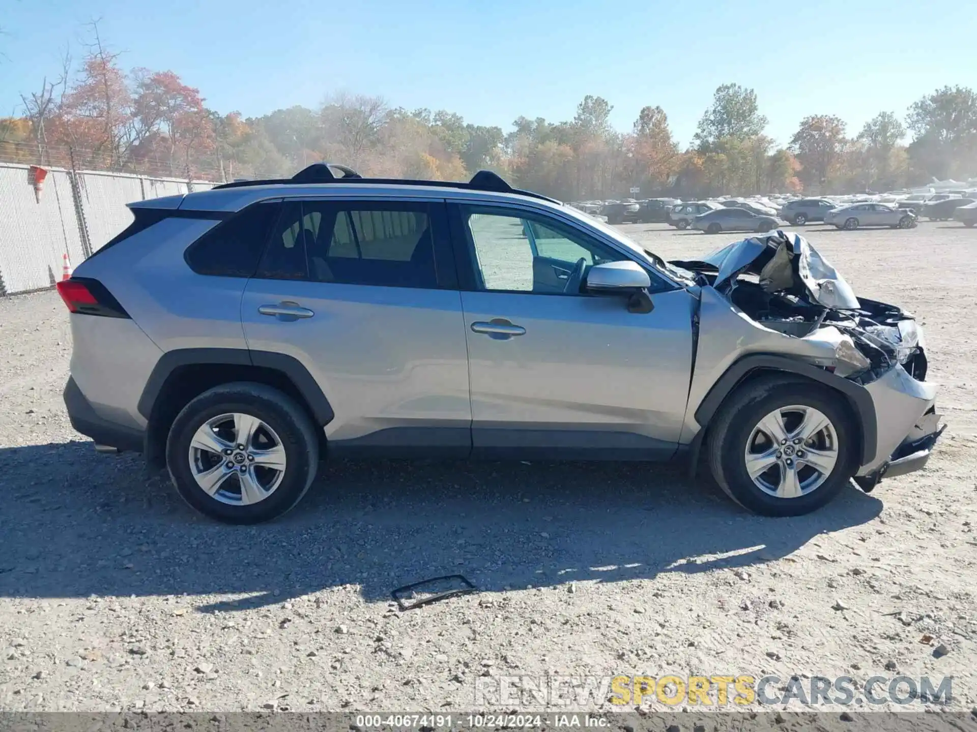 13 Photograph of a damaged car 2T3P1RFV3LC083864 TOYOTA RAV4 2020