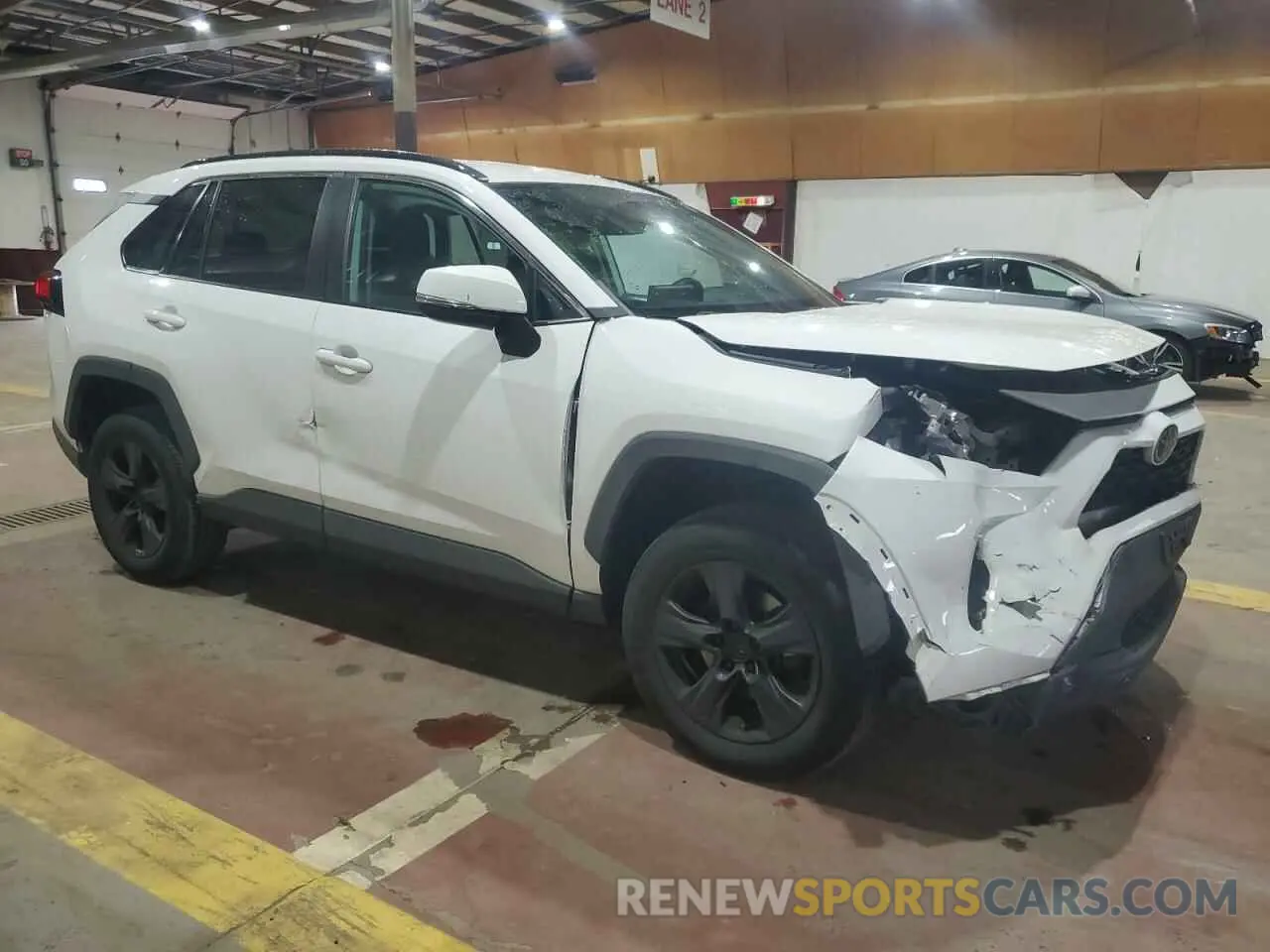 4 Photograph of a damaged car 2T3P1RFV3LC092306 TOYOTA RAV4 2020
