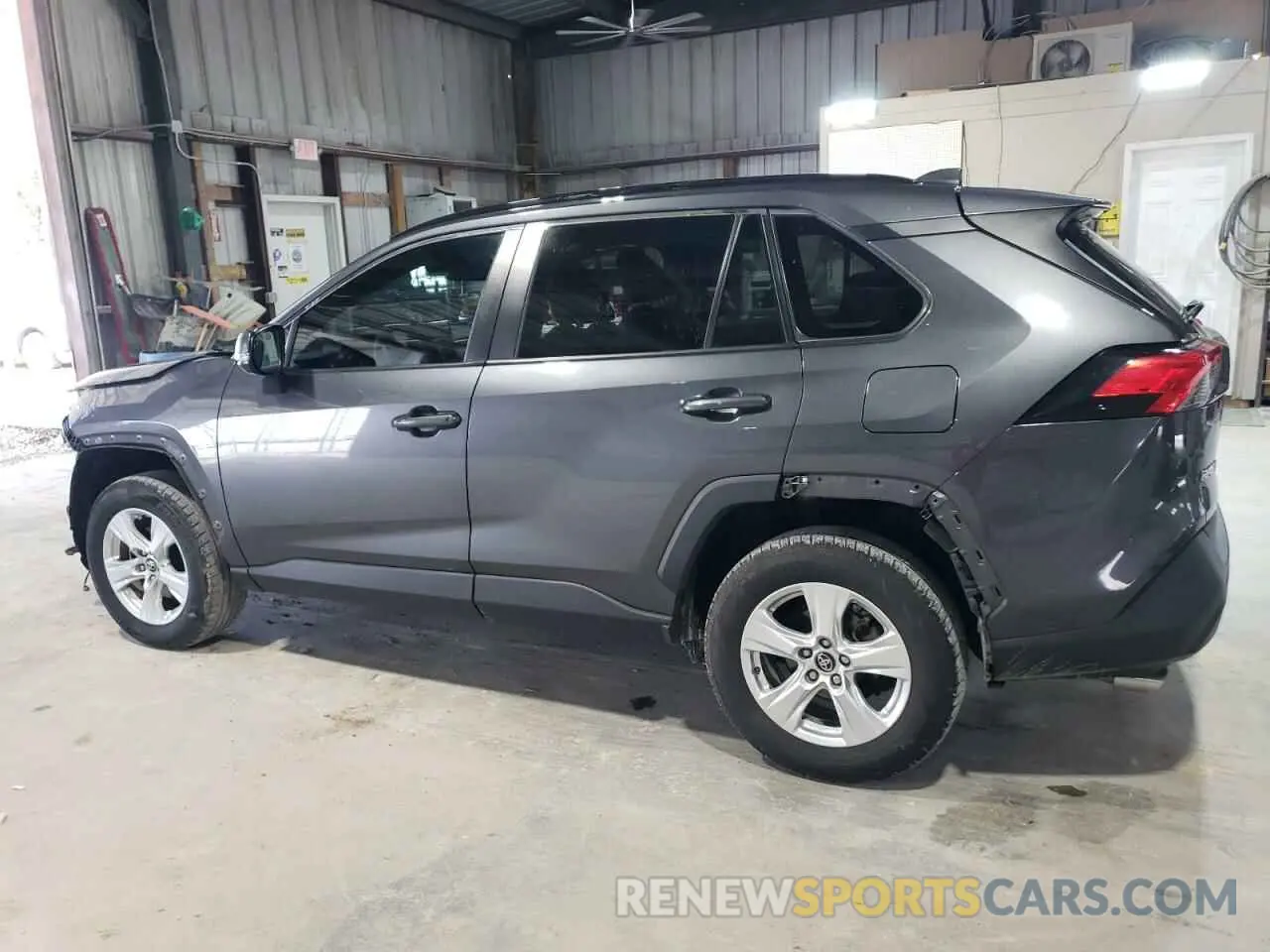 2 Photograph of a damaged car 2T3P1RFV3LC094072 TOYOTA RAV4 2020