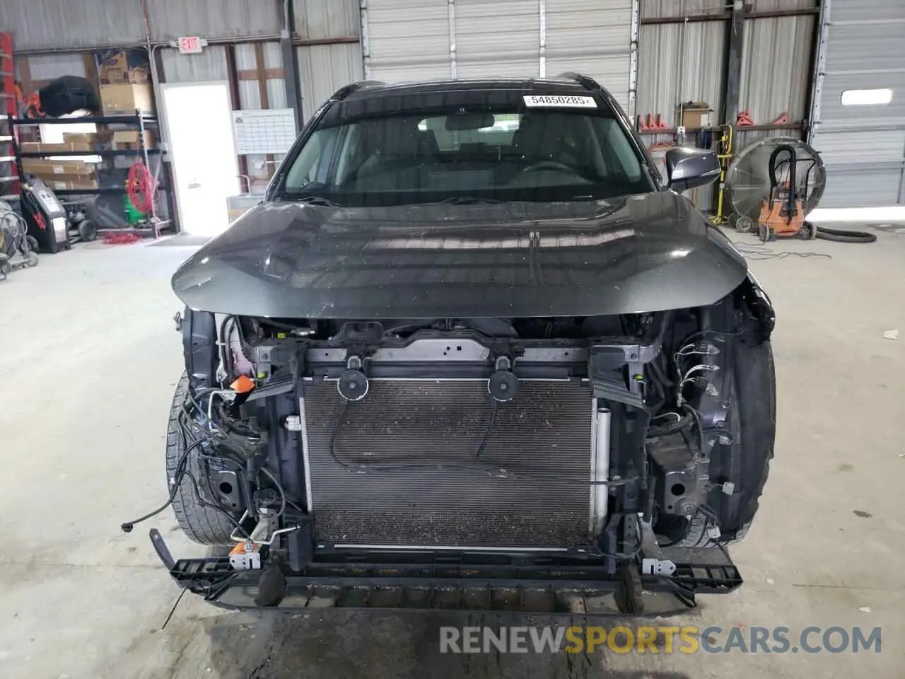 5 Photograph of a damaged car 2T3P1RFV3LC094072 TOYOTA RAV4 2020