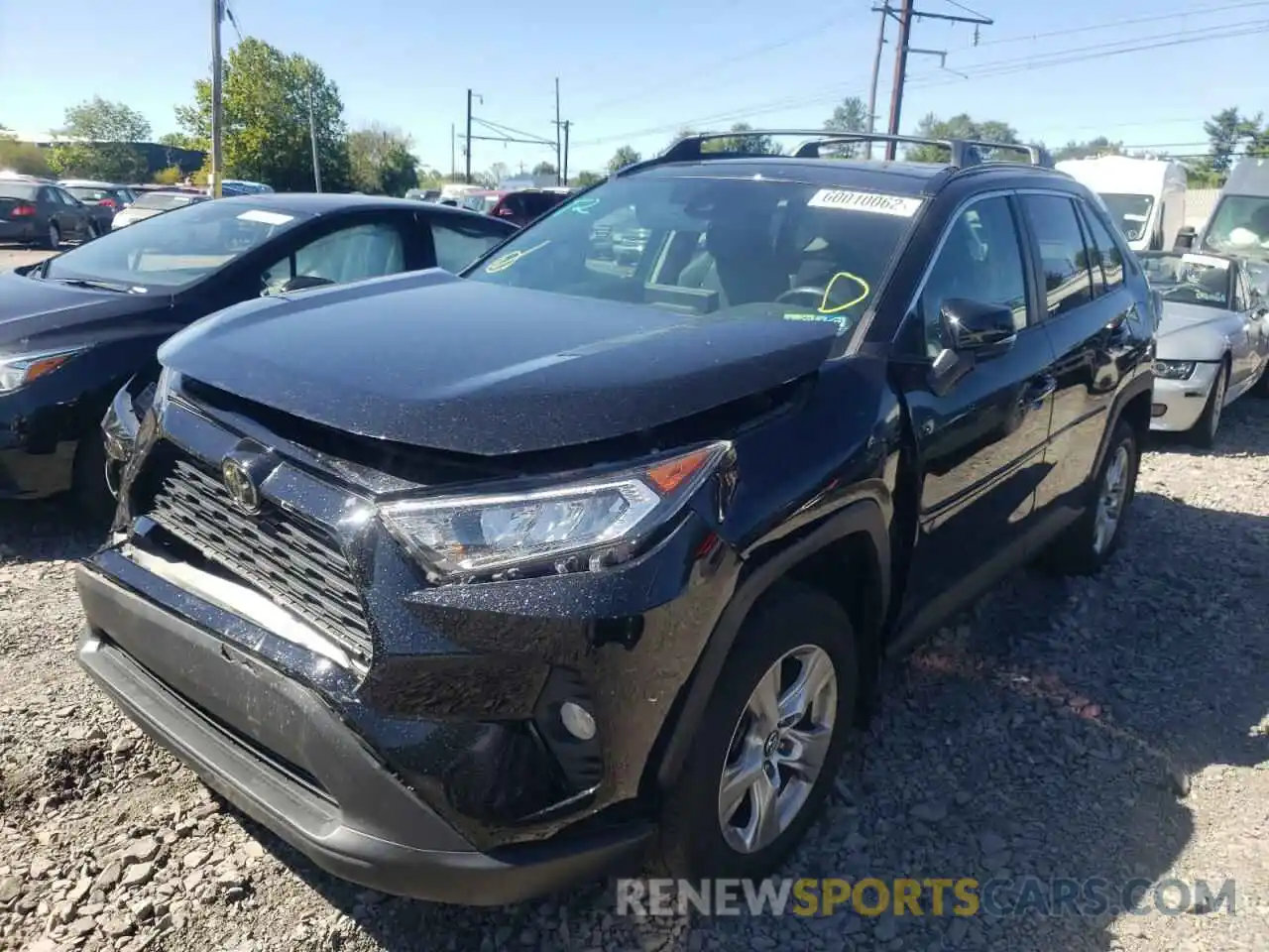 2 Photograph of a damaged car 2T3P1RFV3LC104020 TOYOTA RAV4 2020