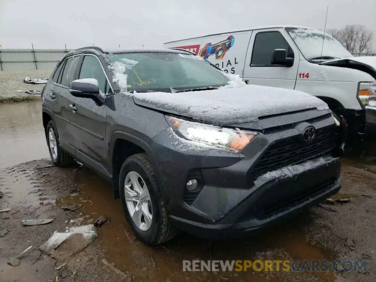 1 Photograph of a damaged car 2T3P1RFV3LC136434 TOYOTA RAV4 2020