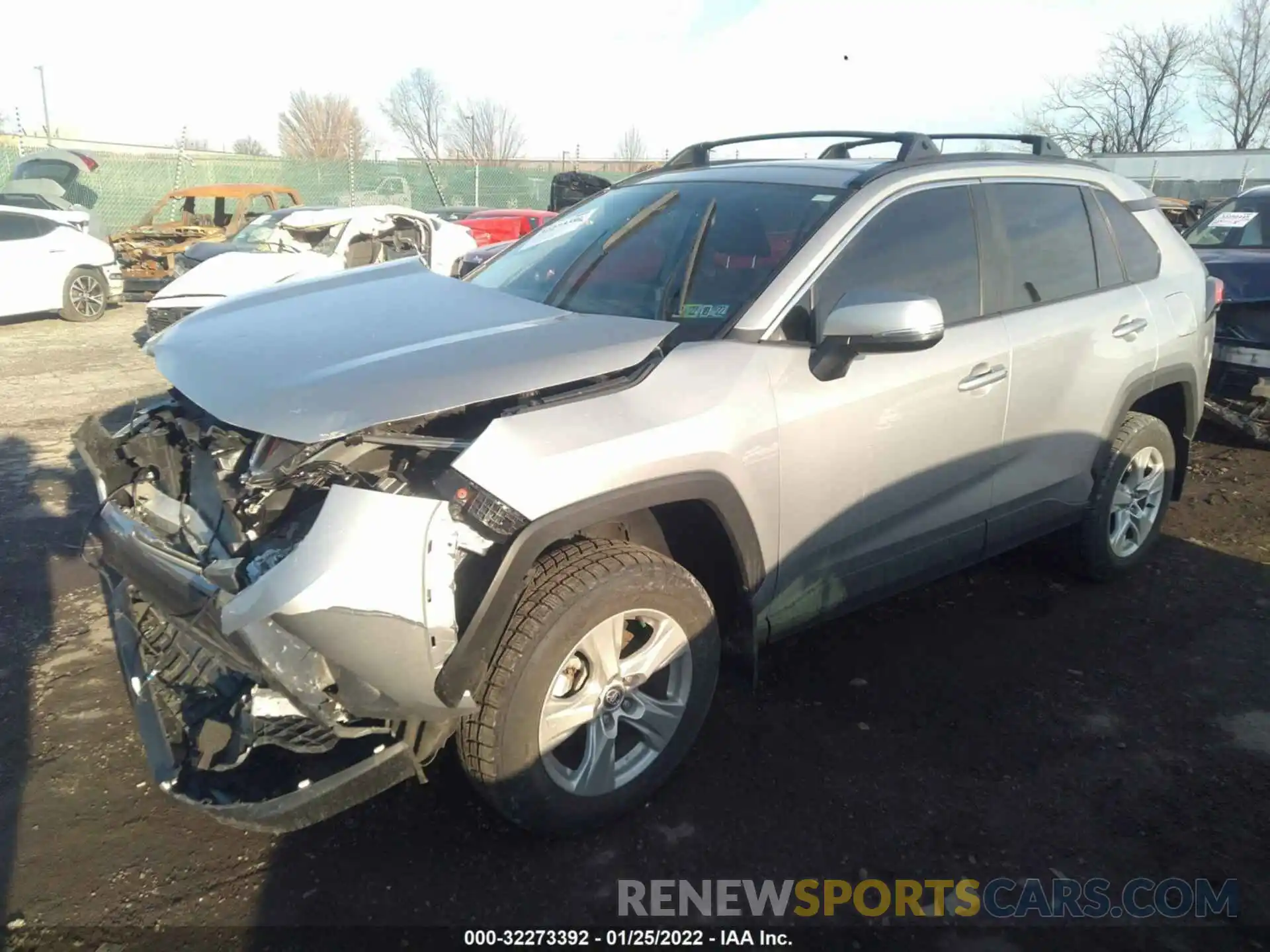 2 Photograph of a damaged car 2T3P1RFV3LW135816 TOYOTA RAV4 2020