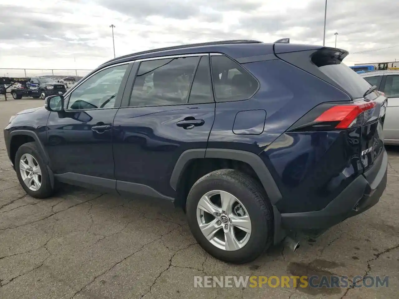 2 Photograph of a damaged car 2T3P1RFV4LC073313 TOYOTA RAV4 2020