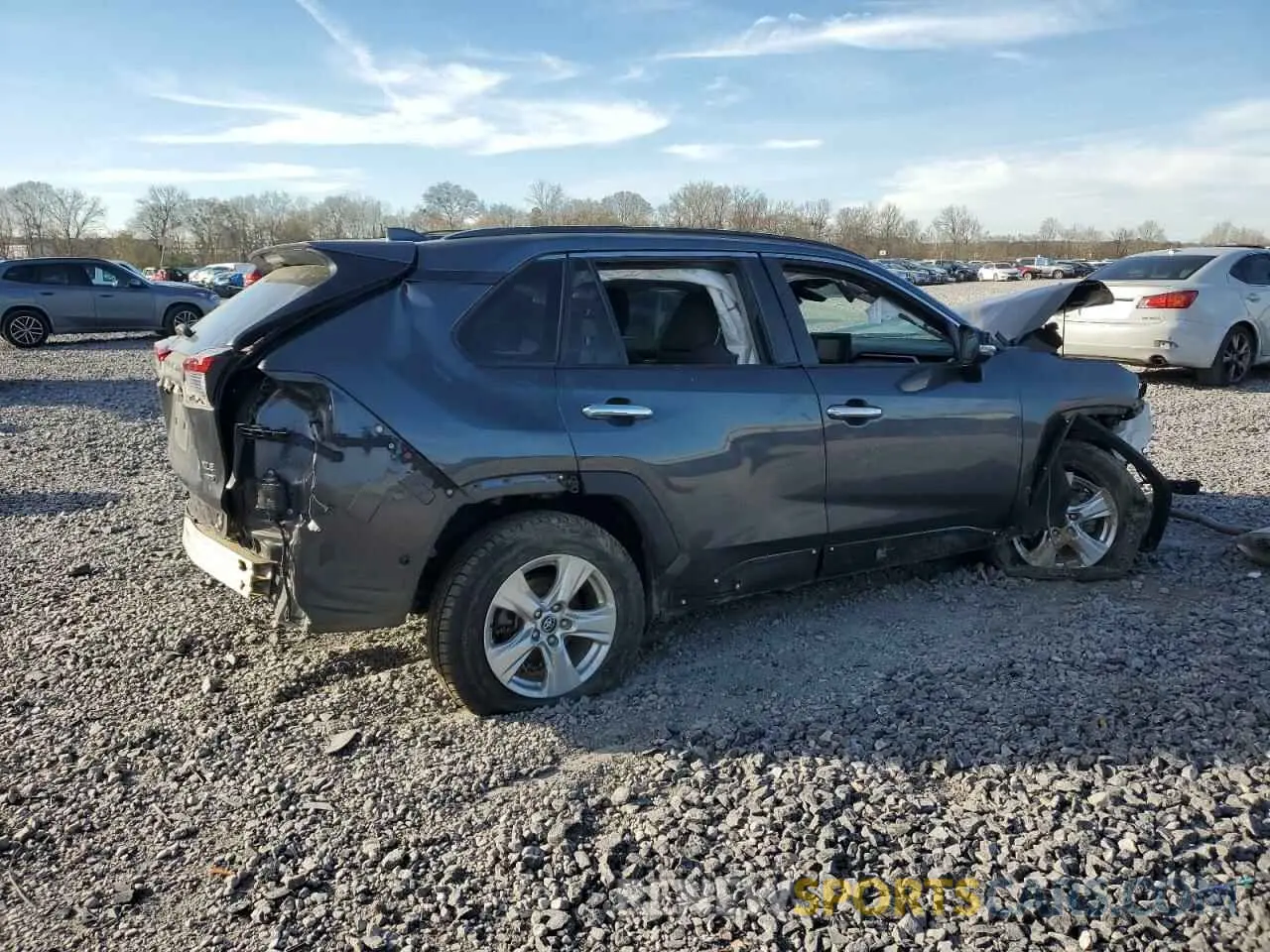 3 Photograph of a damaged car 2T3P1RFV4LC087700 TOYOTA RAV4 2020