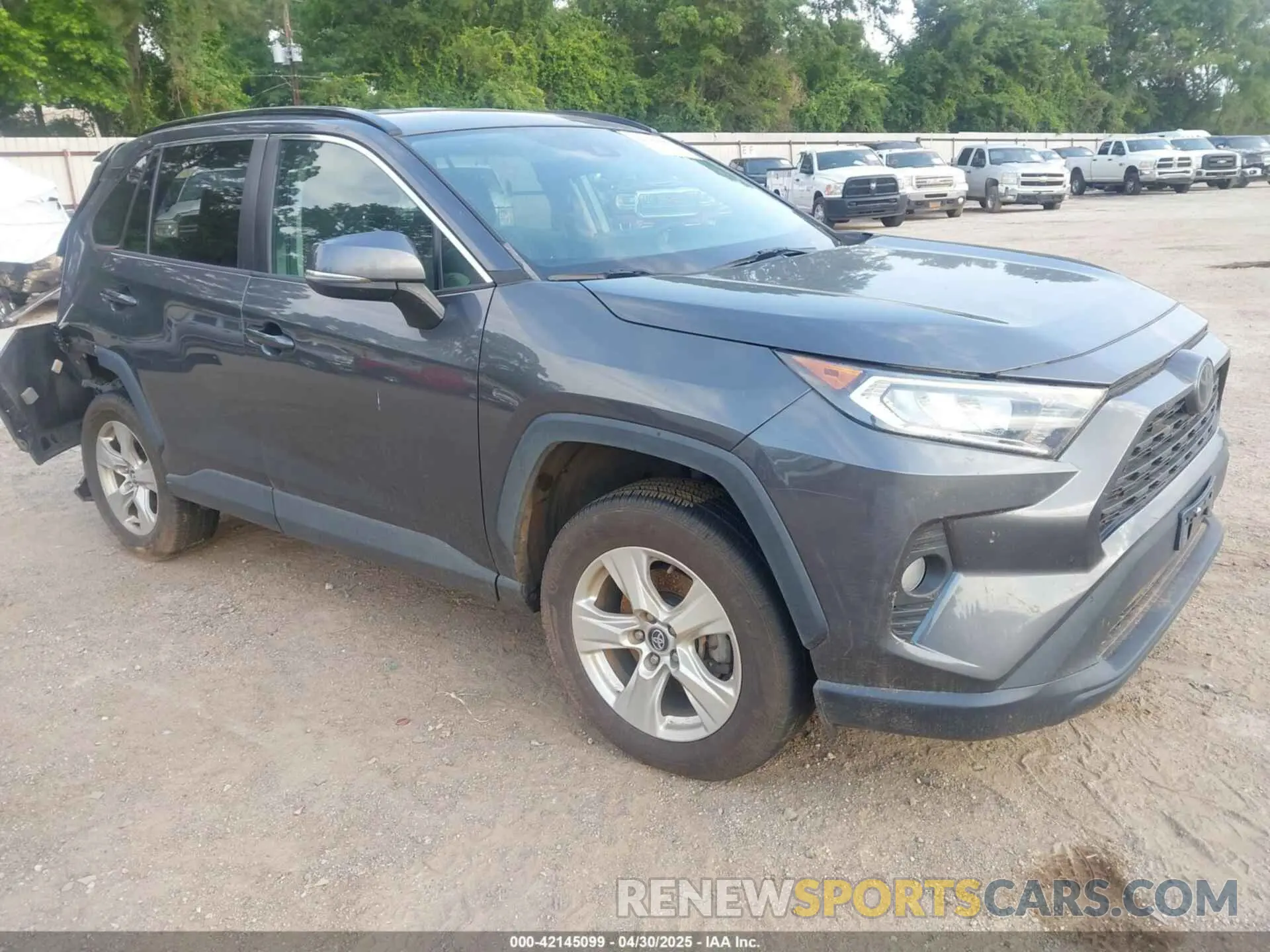 1 Photograph of a damaged car 2T3P1RFV4LC090760 TOYOTA RAV4 2020