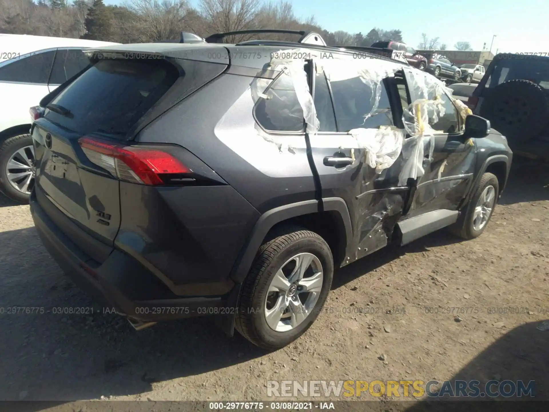 4 Photograph of a damaged car 2T3P1RFV4LC090838 TOYOTA RAV4 2020