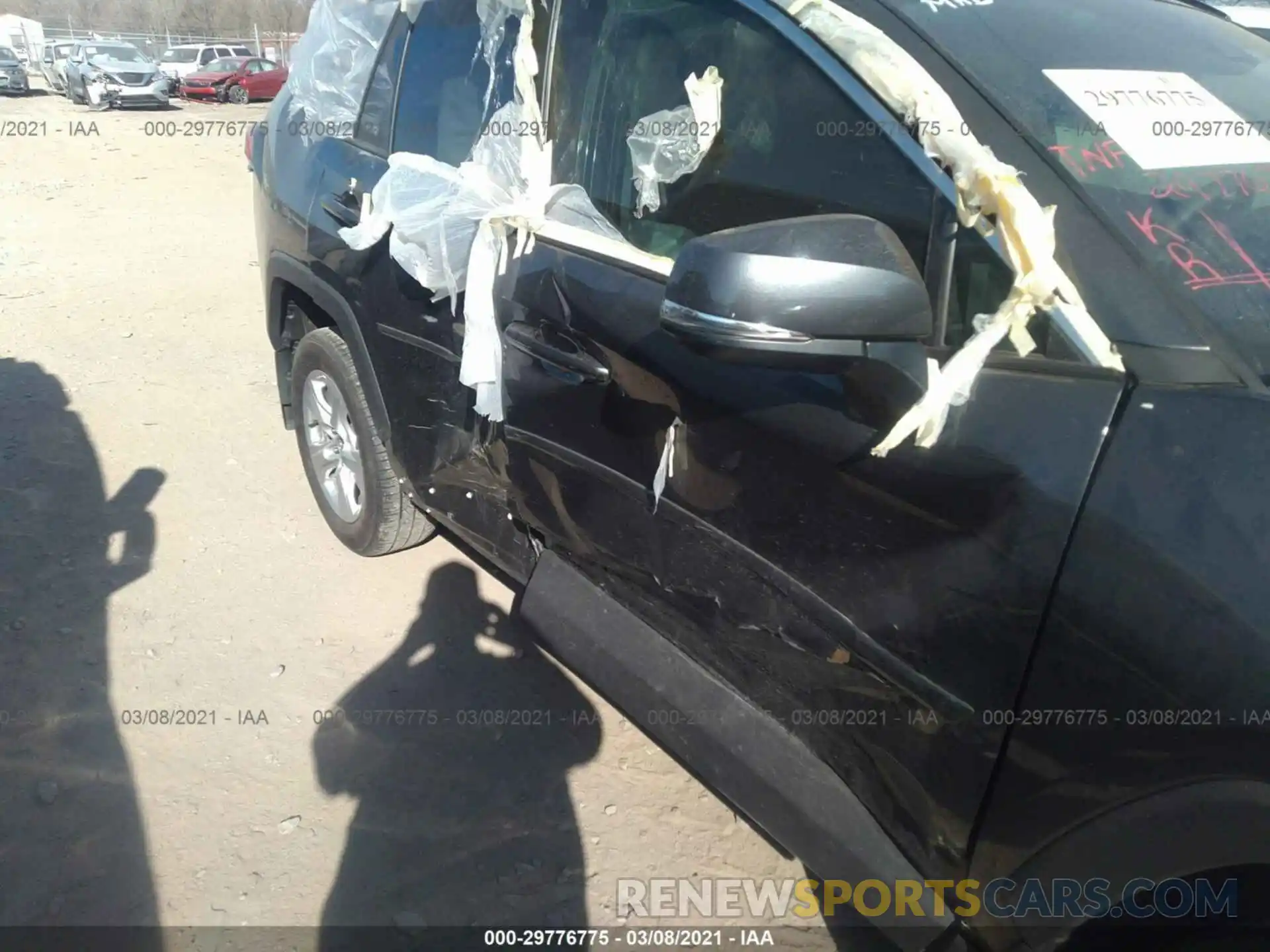 6 Photograph of a damaged car 2T3P1RFV4LC090838 TOYOTA RAV4 2020