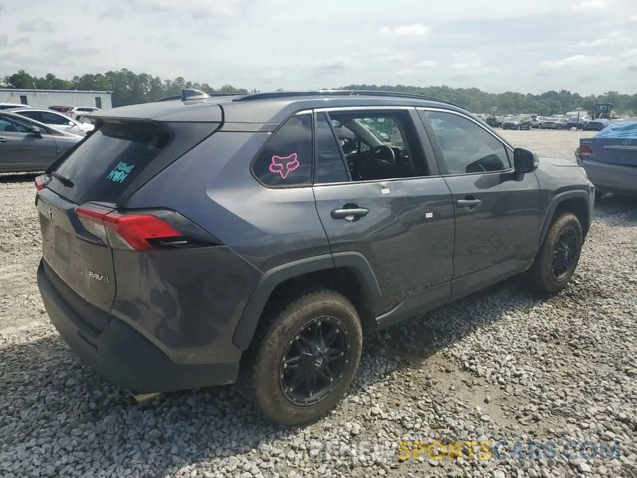 3 Photograph of a damaged car 2T3P1RFV4LC096476 TOYOTA RAV4 2020