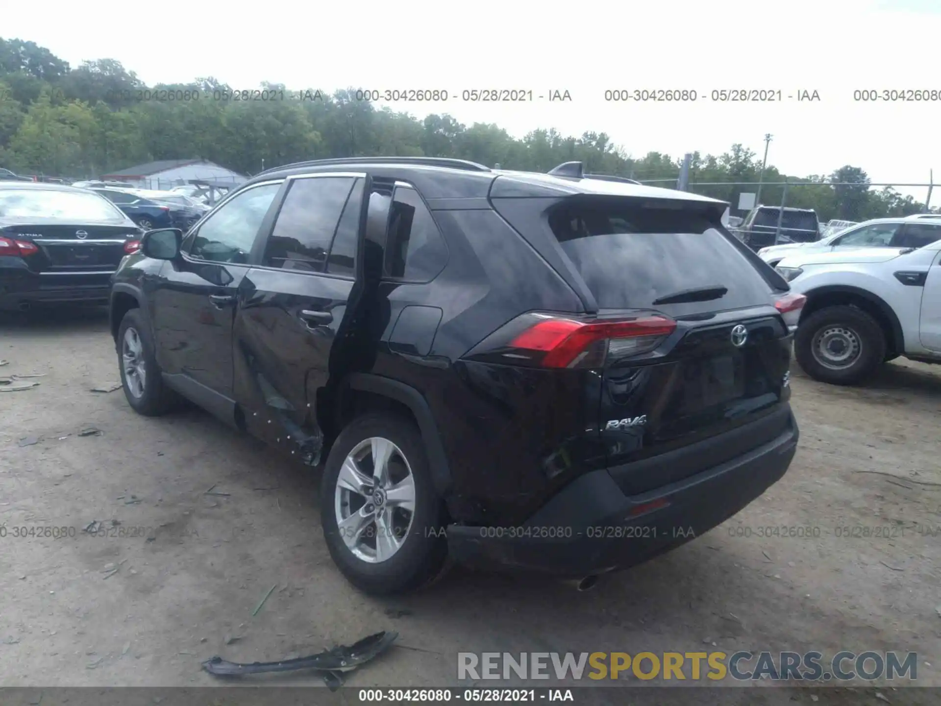 3 Photograph of a damaged car 2T3P1RFV4LC097966 TOYOTA RAV4 2020