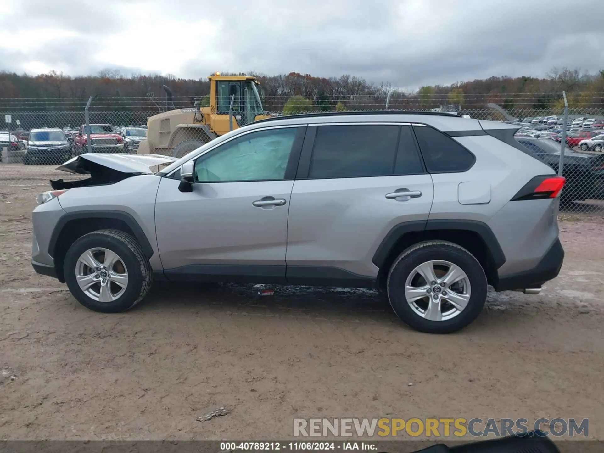 14 Photograph of a damaged car 2T3P1RFV4LC106746 TOYOTA RAV4 2020