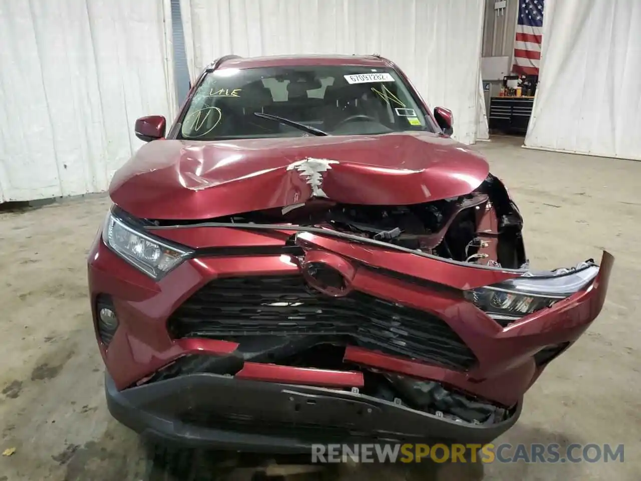 7 Photograph of a damaged car 2T3P1RFV4LW101657 TOYOTA RAV4 2020