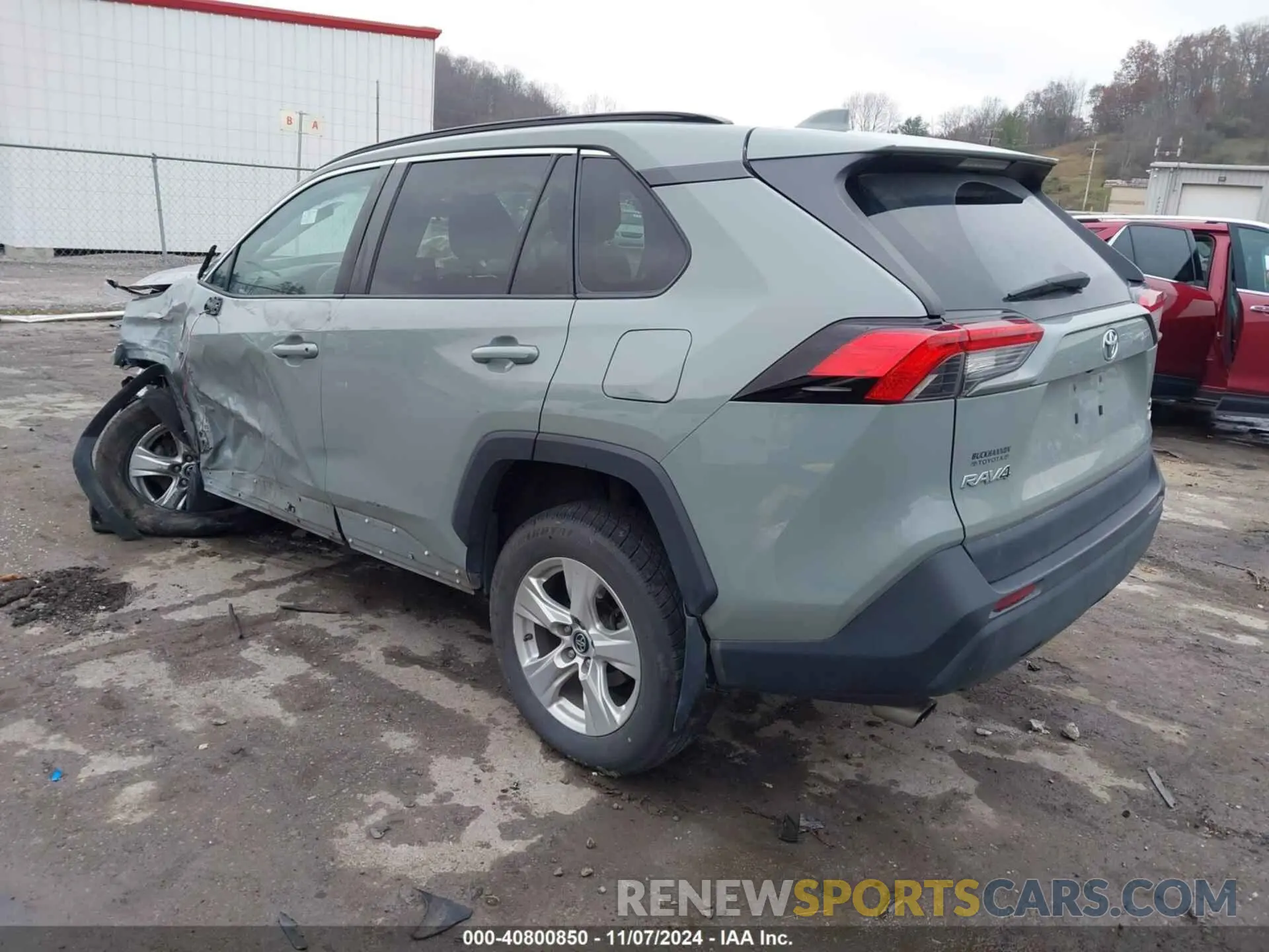3 Photograph of a damaged car 2T3P1RFV4LW103022 TOYOTA RAV4 2020