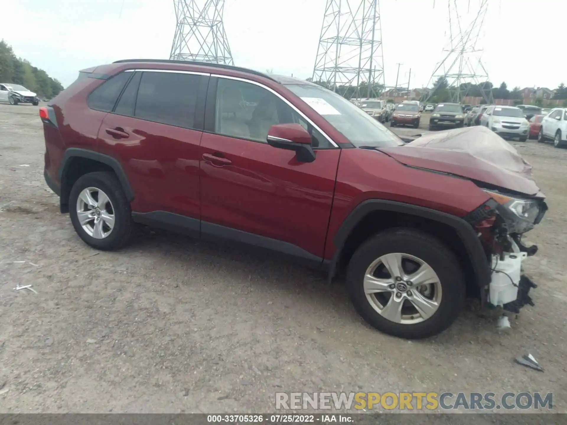 1 Photograph of a damaged car 2T3P1RFV4LW132181 TOYOTA RAV4 2020