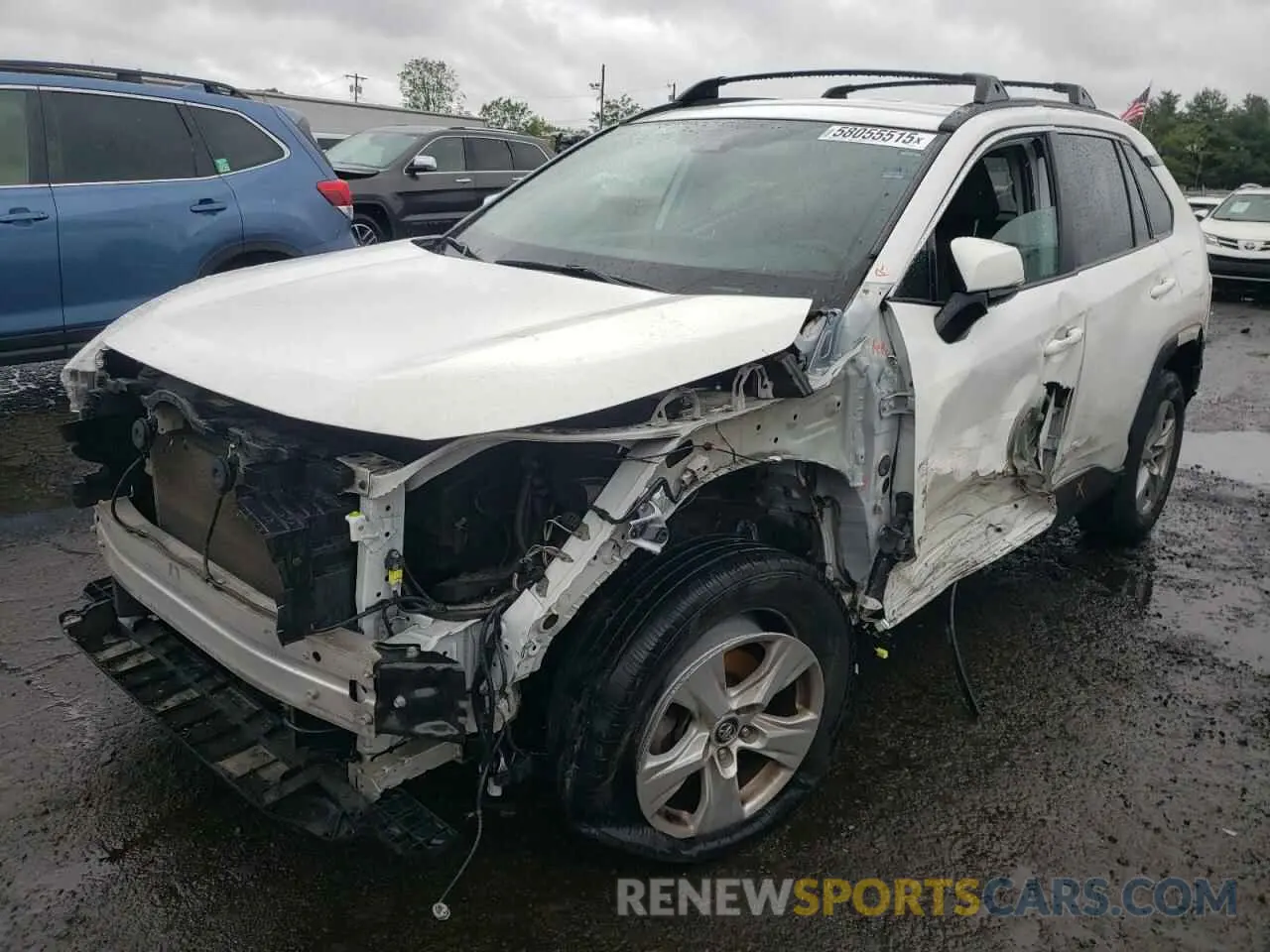 1 Photograph of a damaged car 2T3P1RFV4LW136411 TOYOTA RAV4 2020