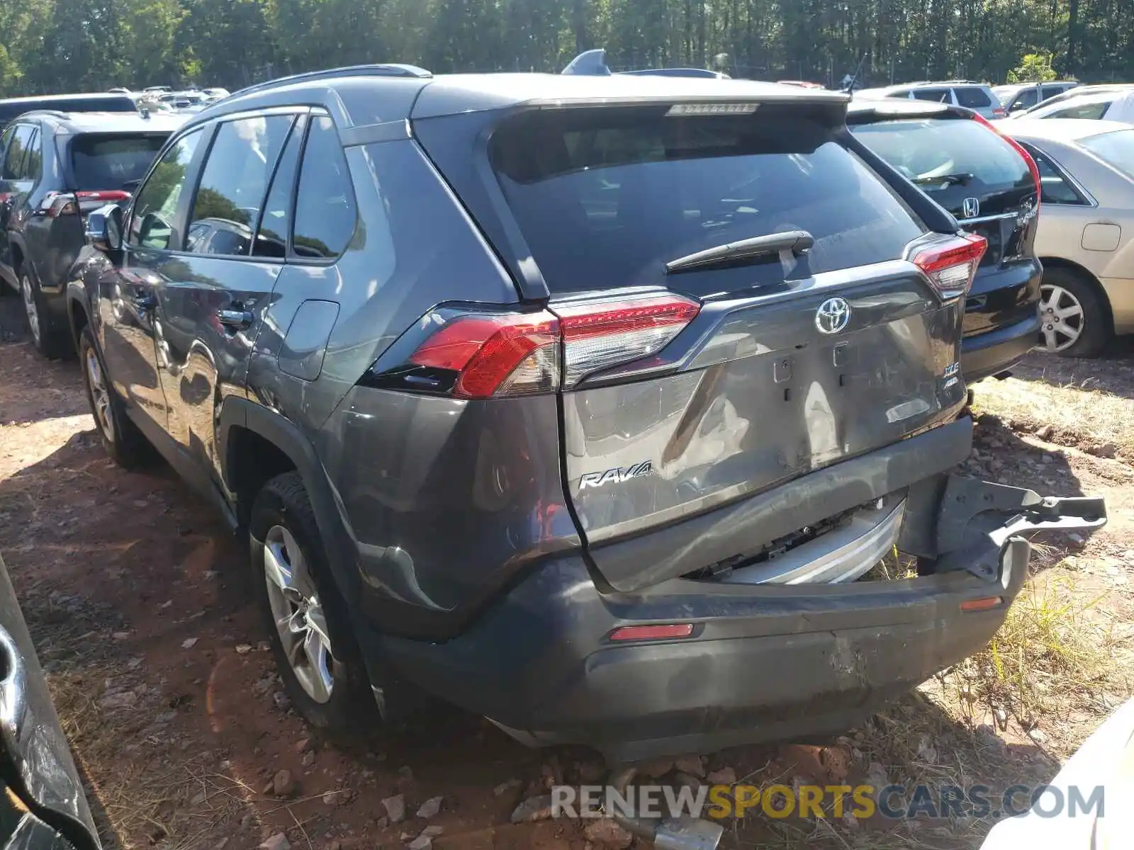 3 Photograph of a damaged car 2T3P1RFV5LC084305 TOYOTA RAV4 2020