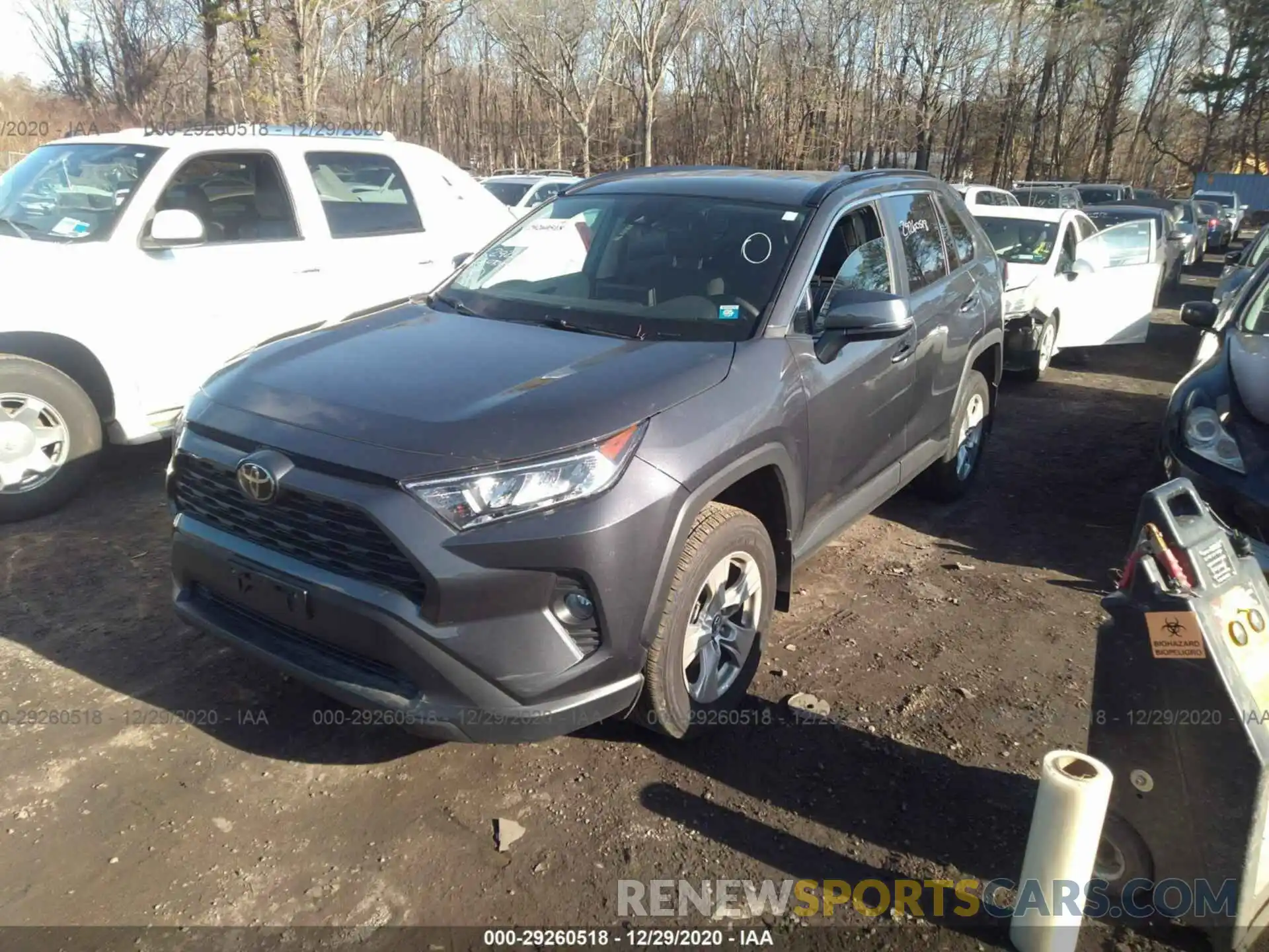 2 Photograph of a damaged car 2T3P1RFV5LW120637 TOYOTA RAV4 2020