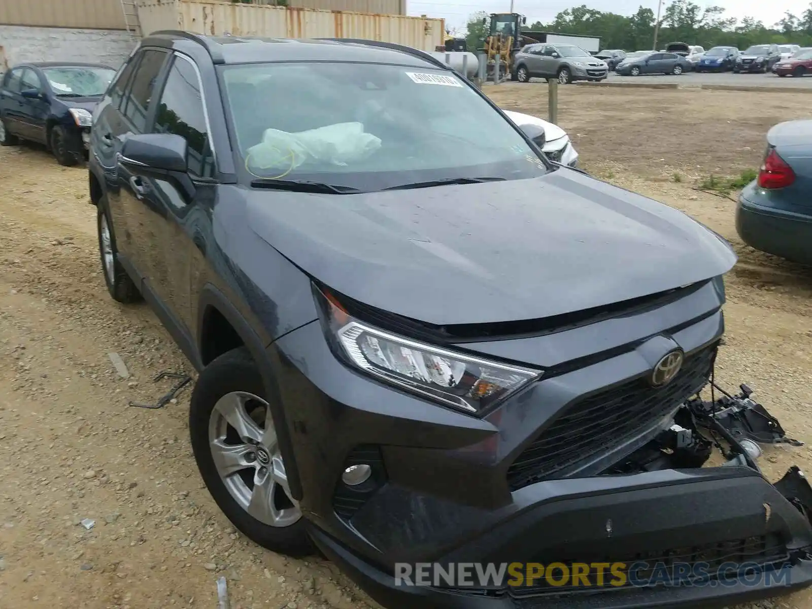 1 Photograph of a damaged car 2T3P1RFV6LC081834 TOYOTA RAV4 2020