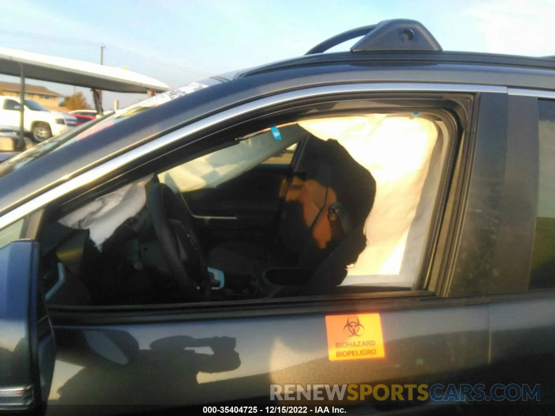 5 Photograph of a damaged car 2T3P1RFV6LC085415 TOYOTA RAV4 2020
