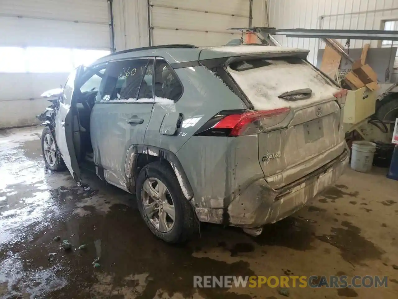 3 Photograph of a damaged car 2T3P1RFV6LC087603 TOYOTA RAV4 2020