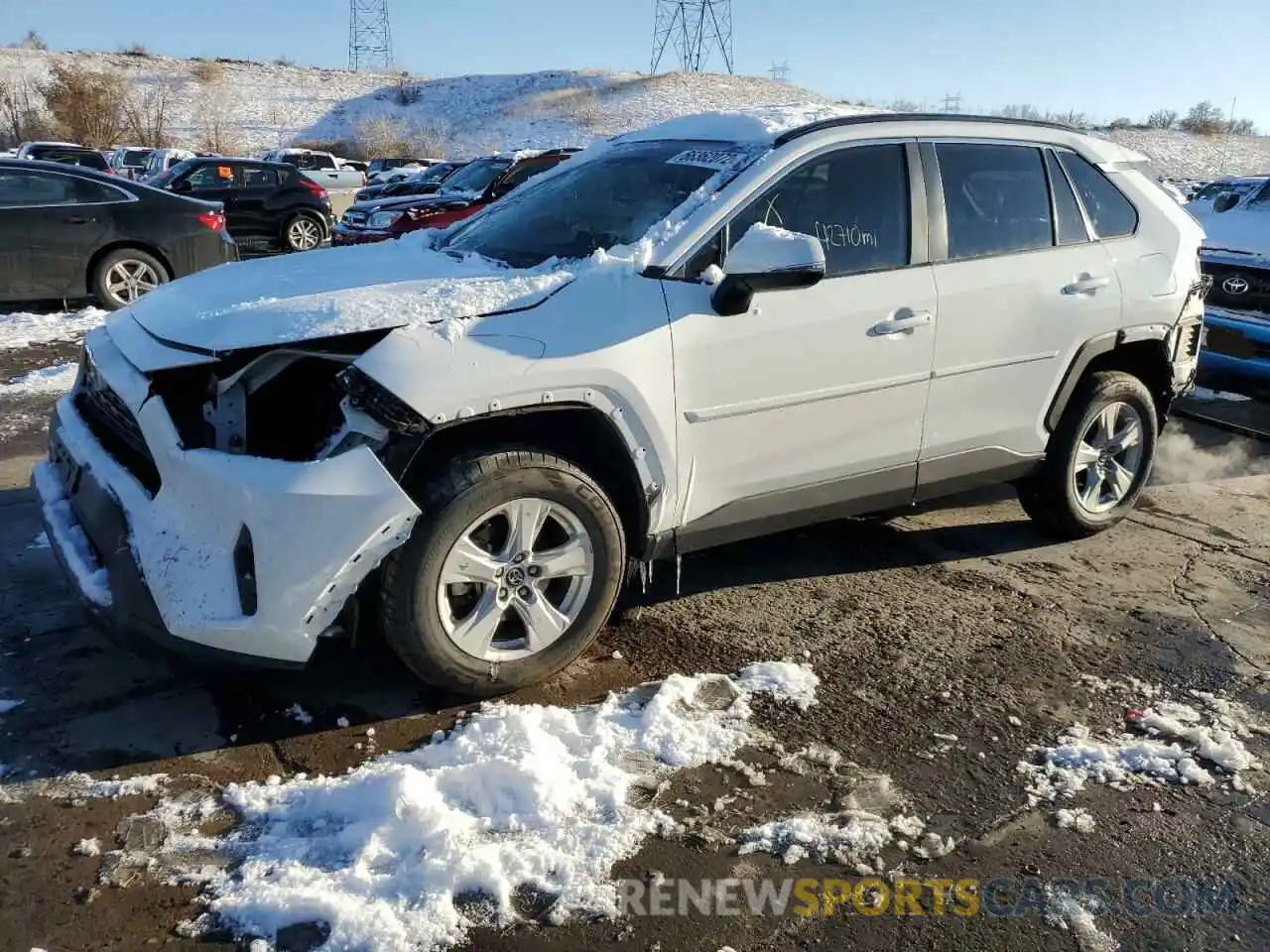 1 Photograph of a damaged car 2T3P1RFV6LC090842 TOYOTA RAV4 2020