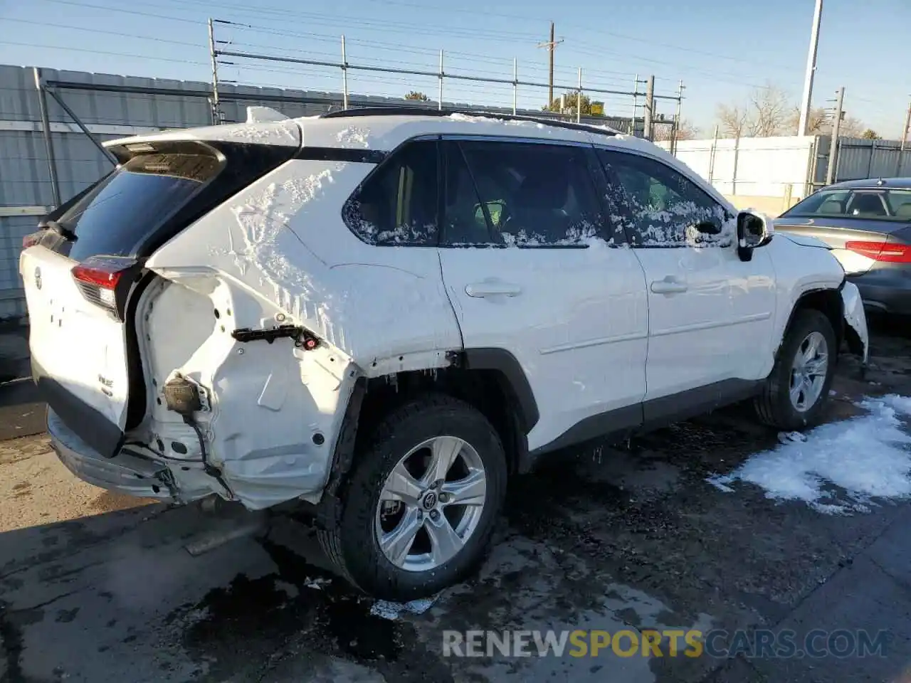 3 Photograph of a damaged car 2T3P1RFV6LC090842 TOYOTA RAV4 2020