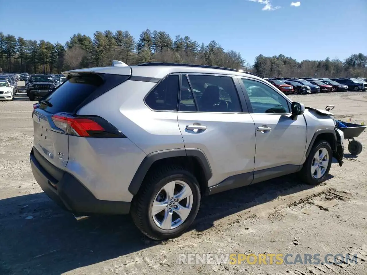 3 Photograph of a damaged car 2T3P1RFV6LC098715 TOYOTA RAV4 2020