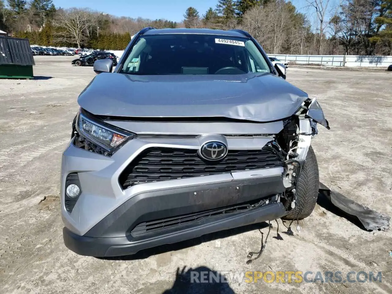 5 Photograph of a damaged car 2T3P1RFV6LC098715 TOYOTA RAV4 2020