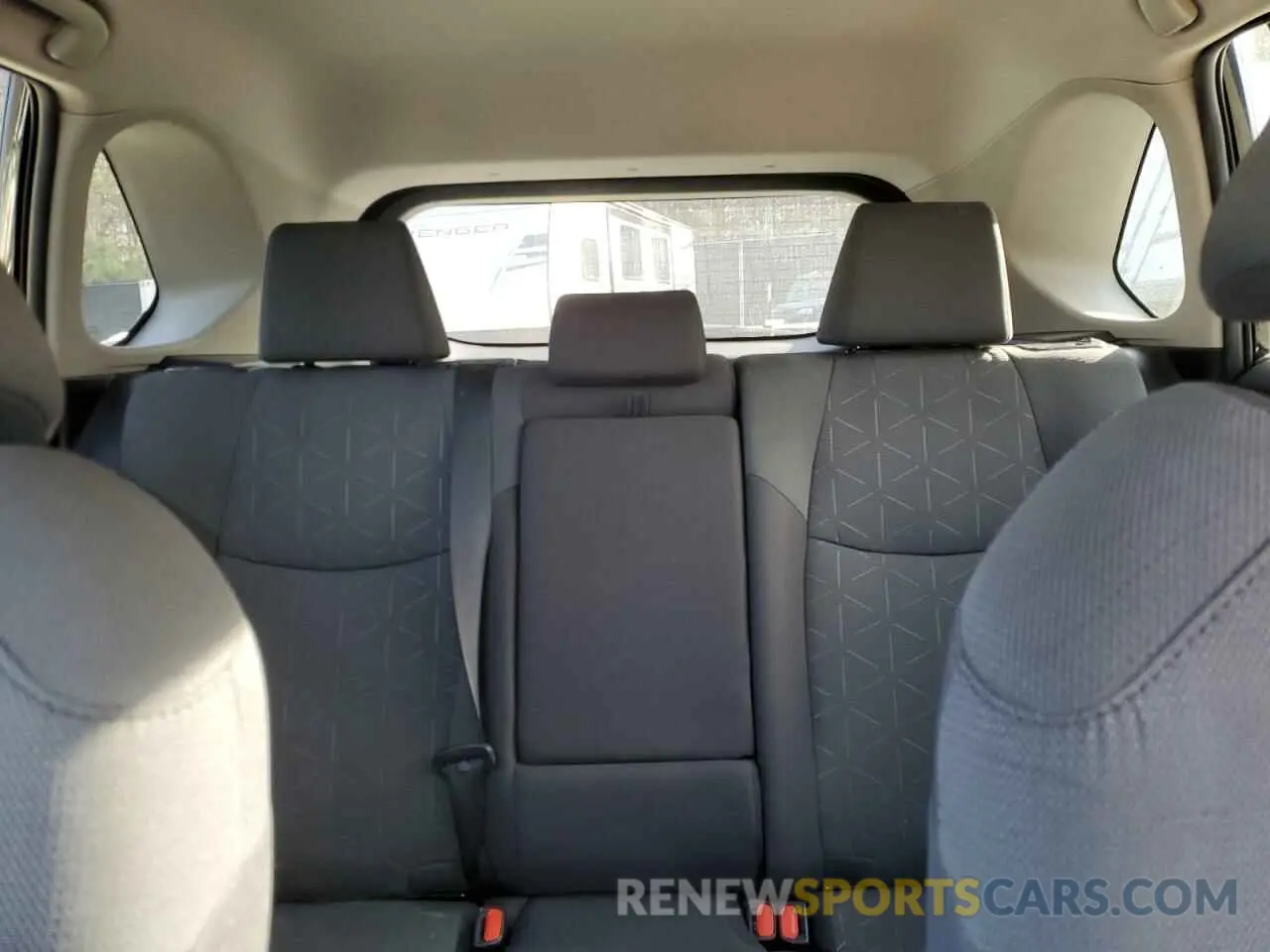 10 Photograph of a damaged car 2T3P1RFV6LC101399 TOYOTA RAV4 2020